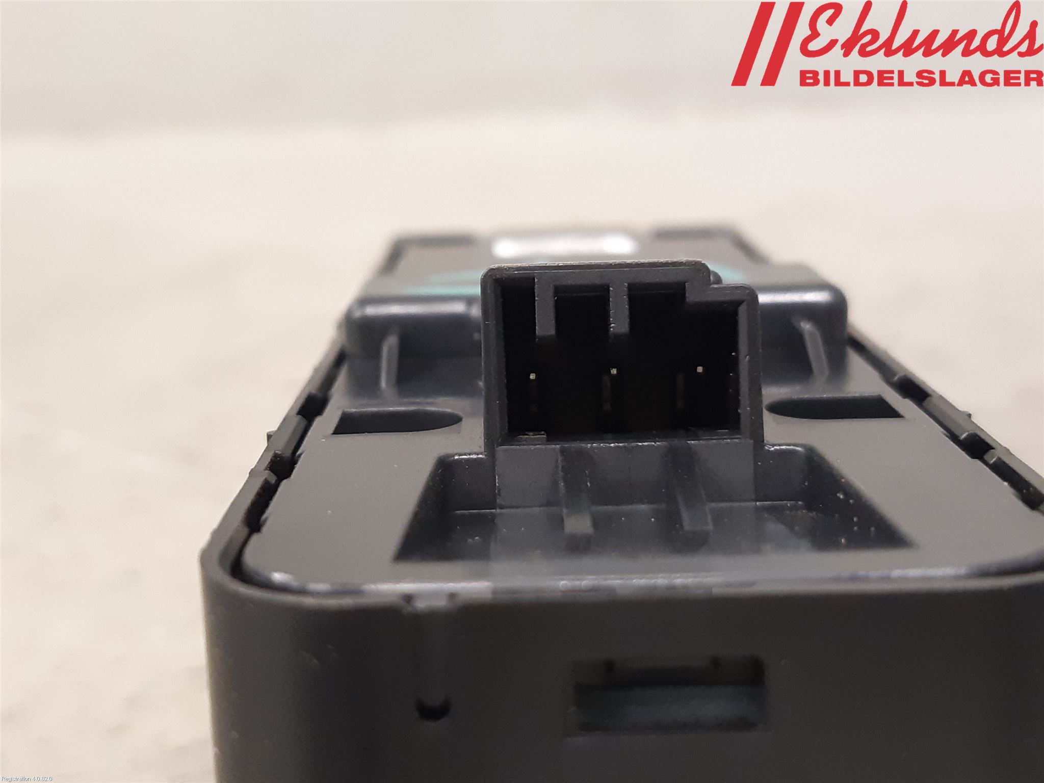 Volvo V90 17->> Strömställare Elhiss