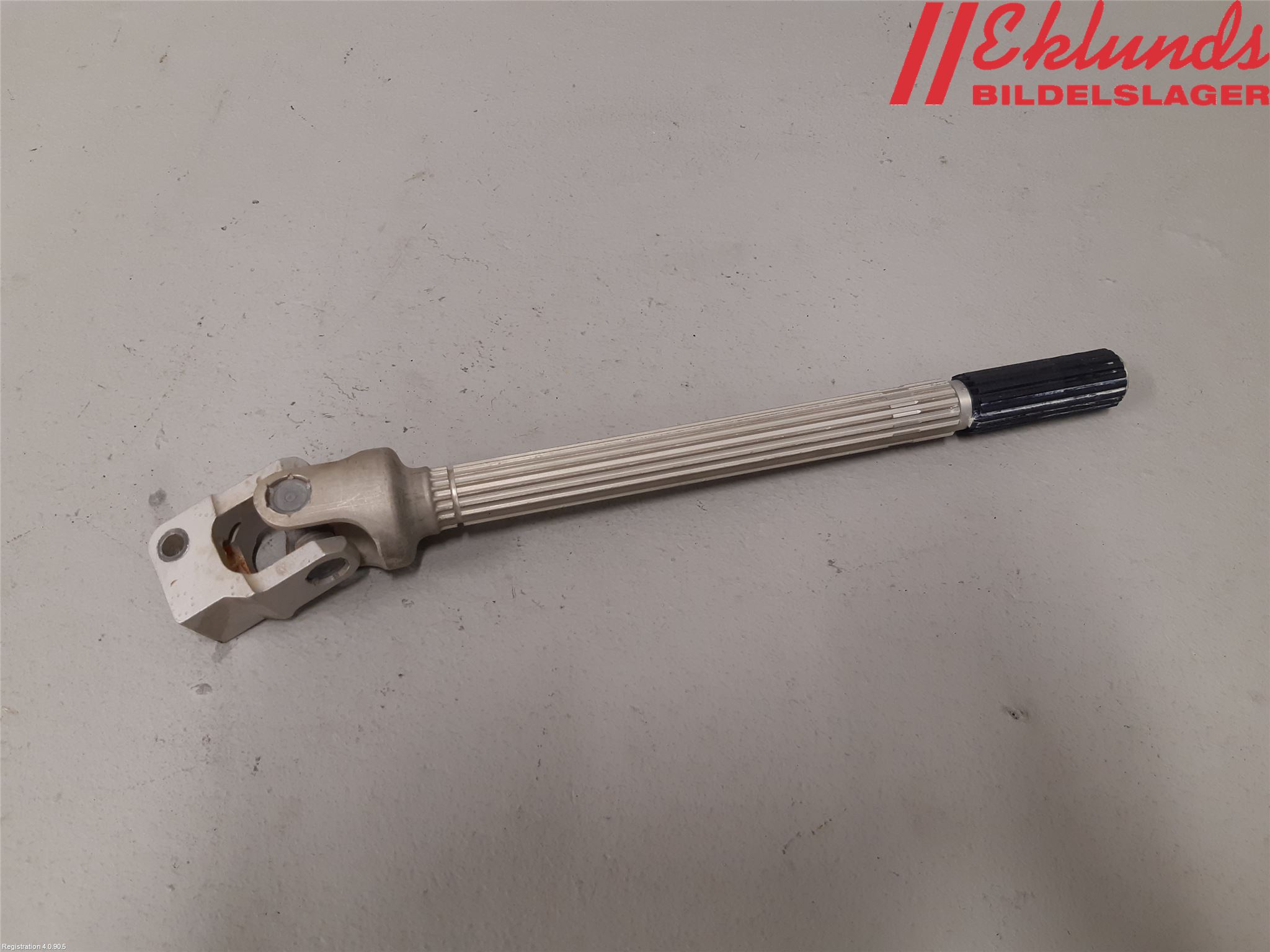 Audi A6 F2/C8 19- Rattaxelknut