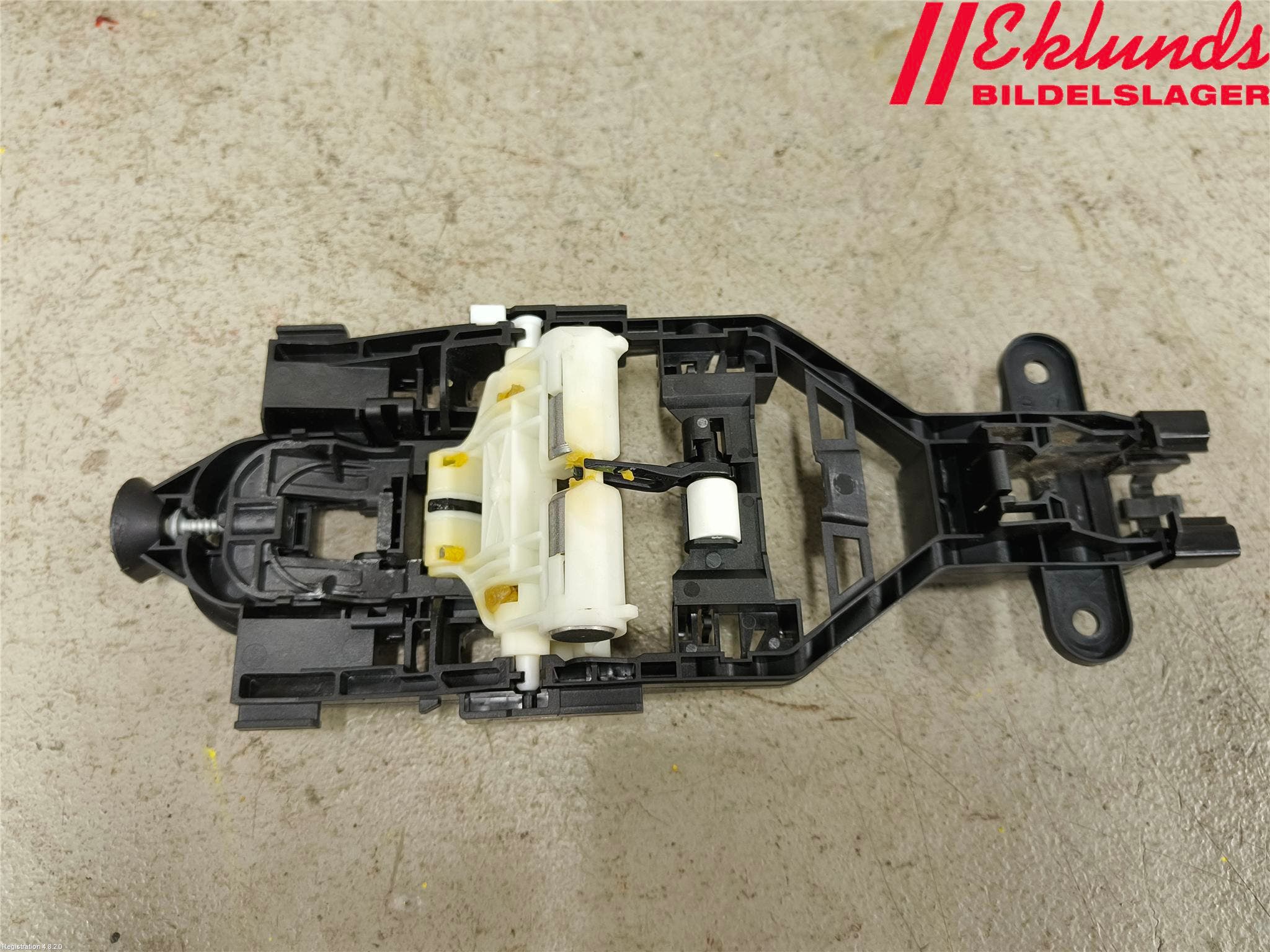 Volvo XC90/RECHARGE 16- Dörrhandtag Yttre Hö