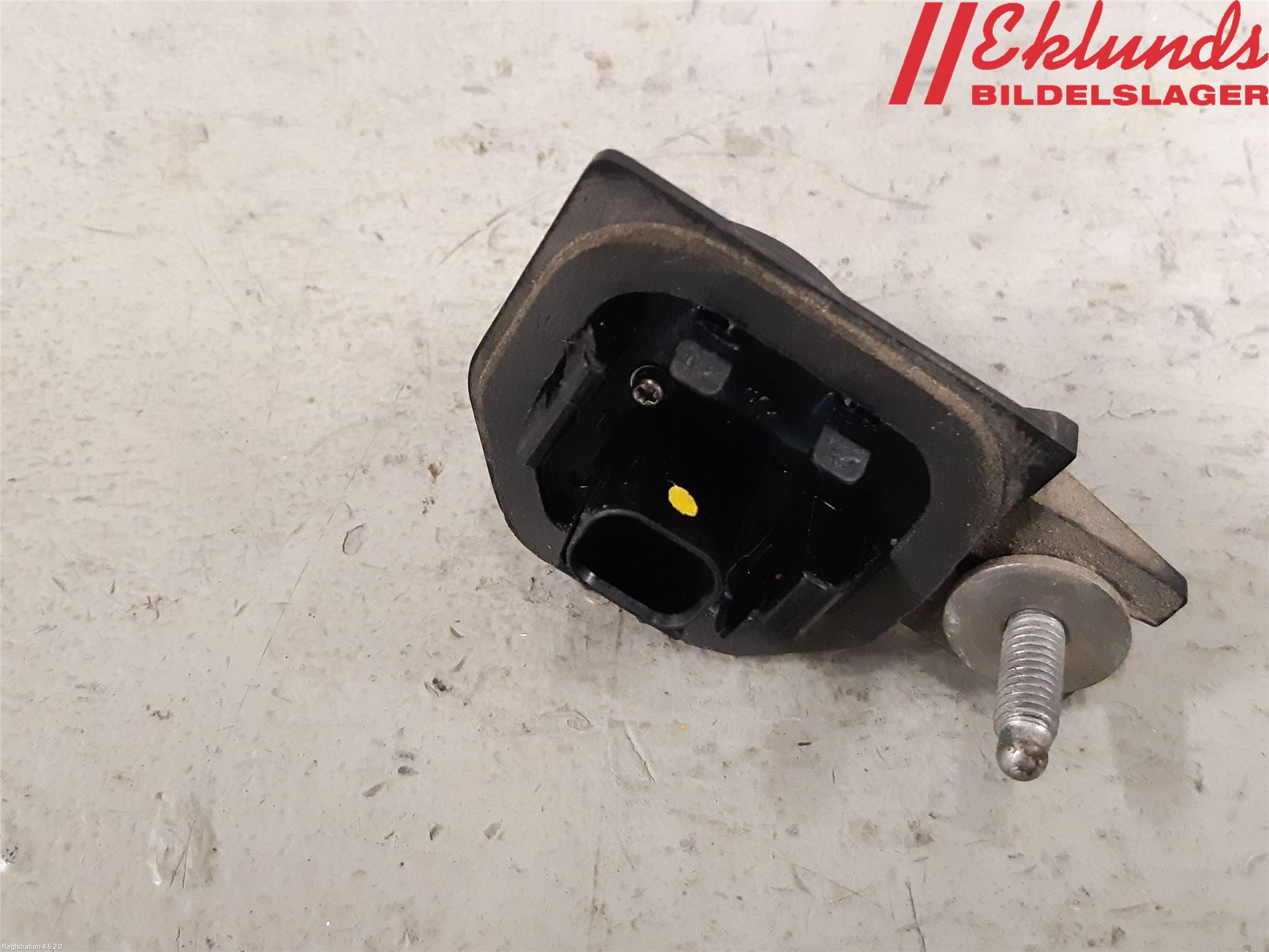 Toyota YARIS XP130 15-20 Parkeringshjälp Kamera