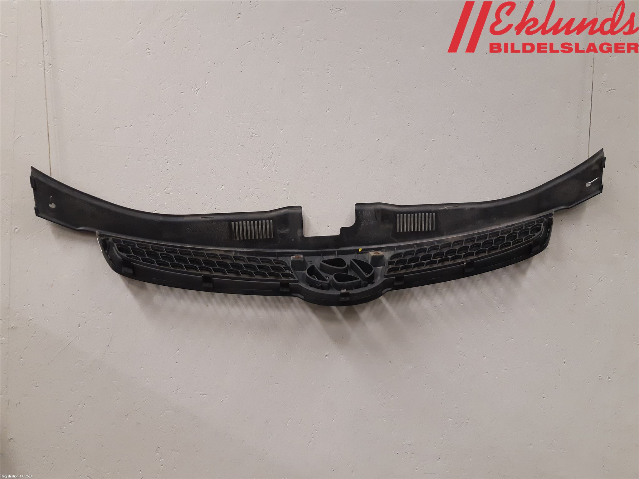 Hyundai i30 FD 07-12 Grill Komp