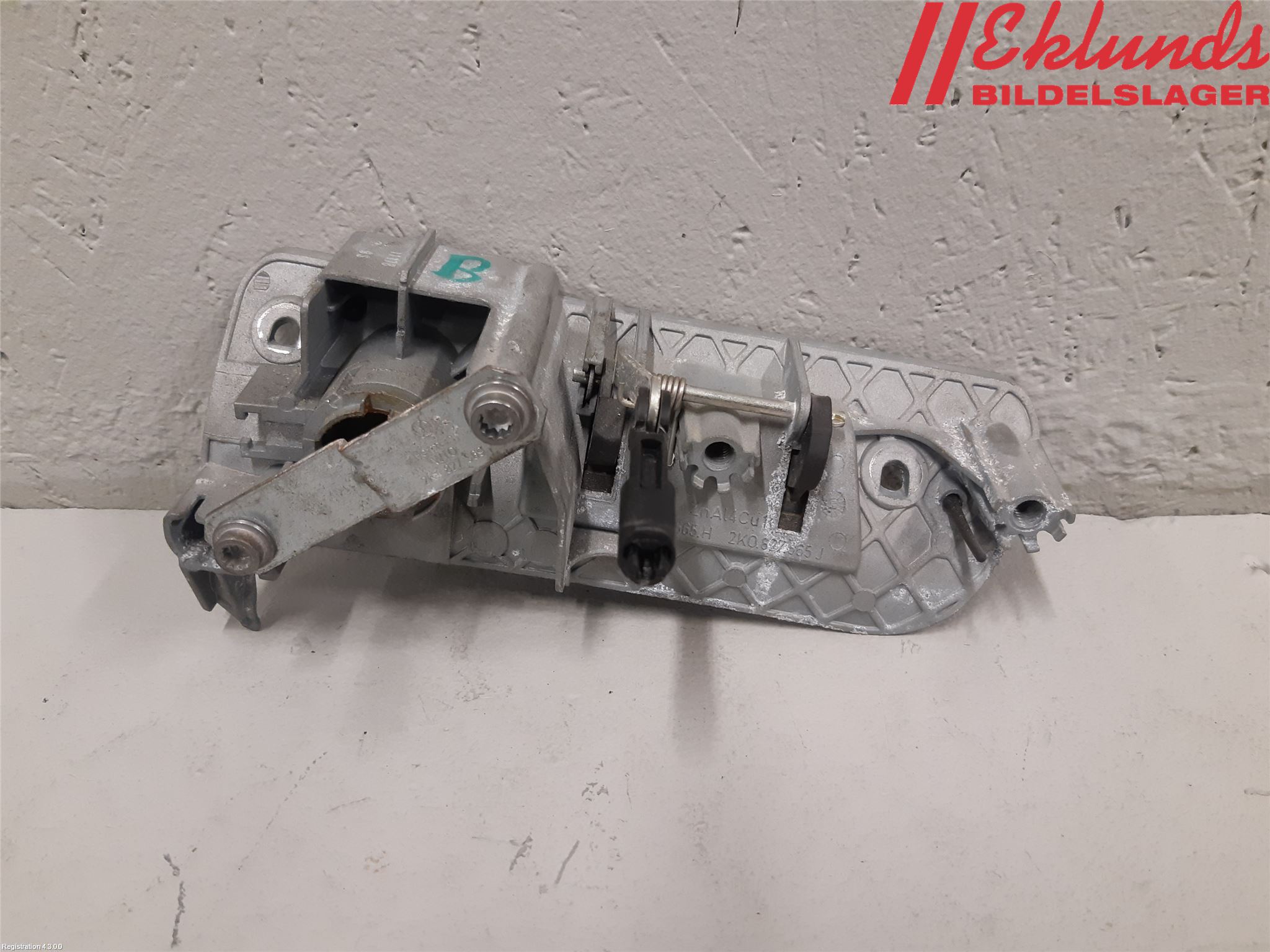 Volkswagen VW CADDY      04-10 Bakluckehandtag