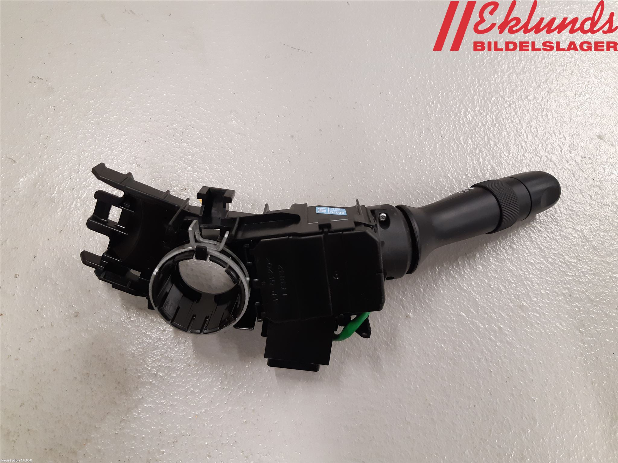 Toyota YARIS XP130 12-14 Spak Blinkers-Ljusomk