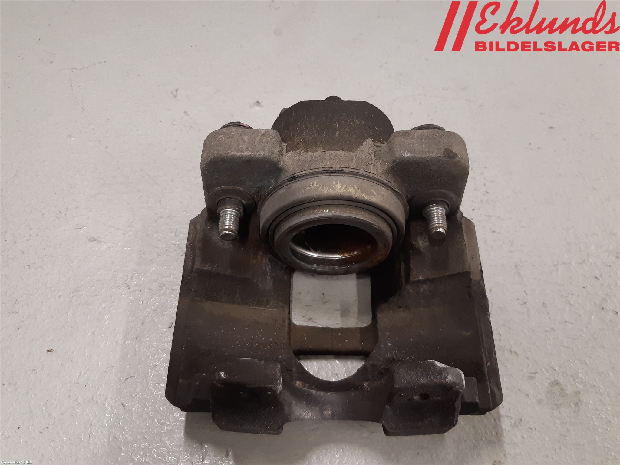 Toyota YARIS XP130 15-20 Bromsok Fram Vänster