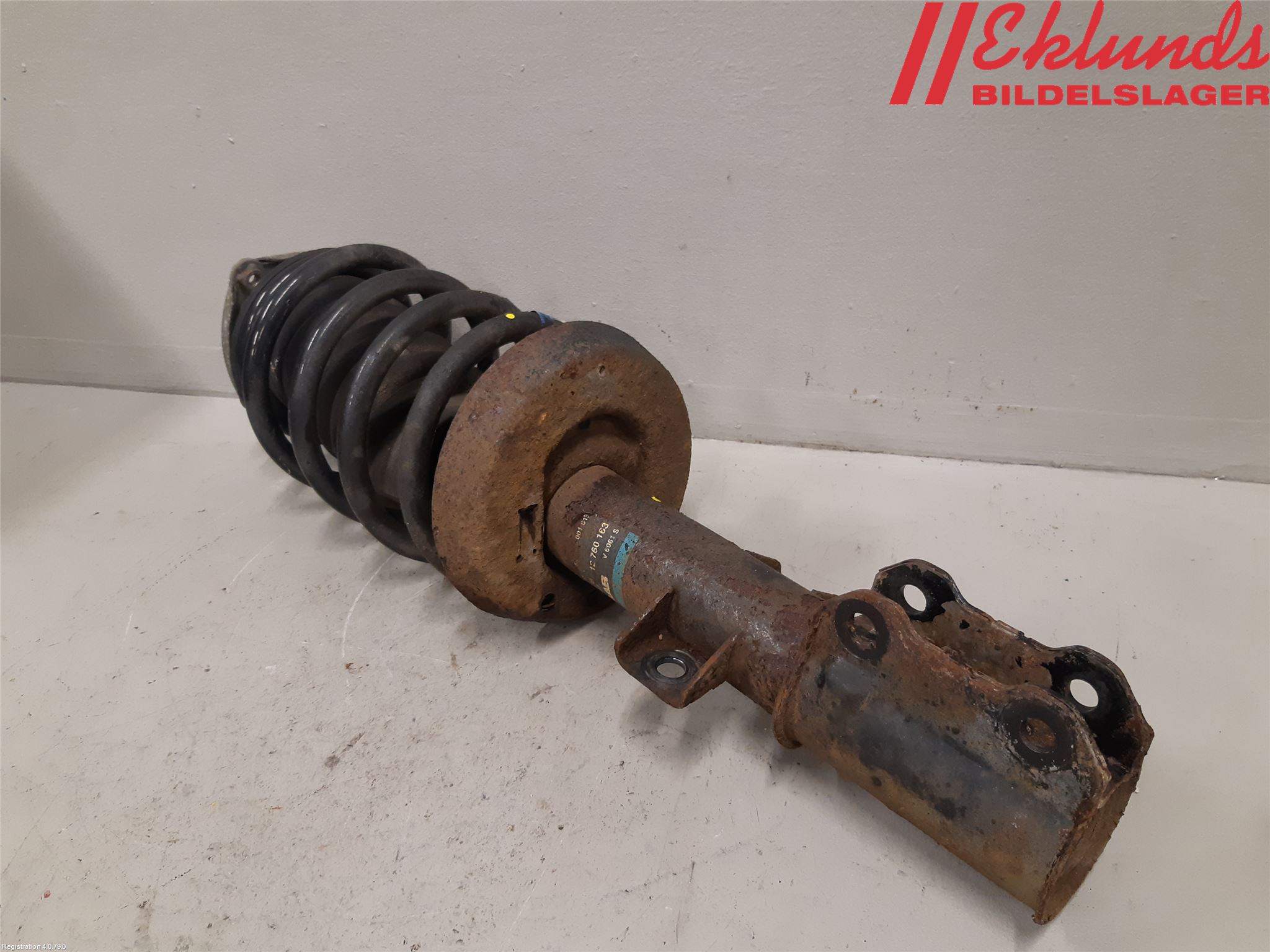 Saab 9-5     06-10 Fjäderben Fram Höger