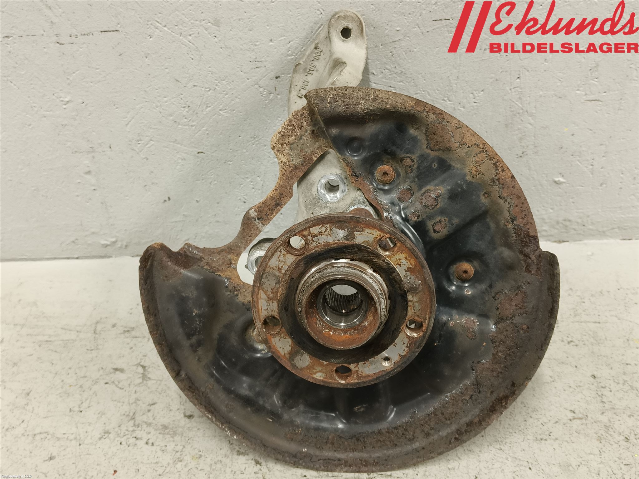 Volkswagen VW PASSAT 15-19 Hjullagerhus Bak Hö