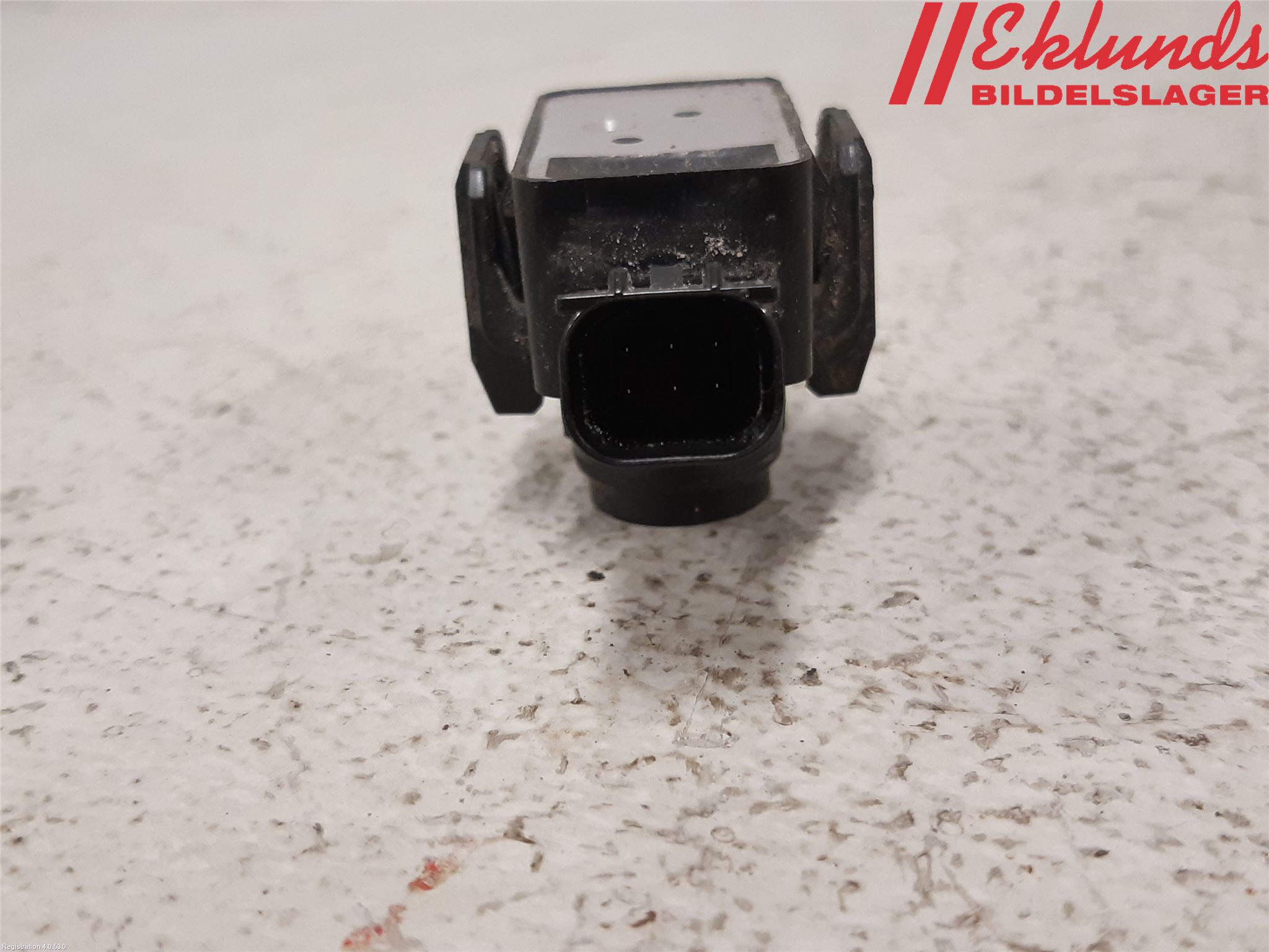Toyota PRIUS (ZVW50) 16-21 Parkeringshjälp Frontsensor