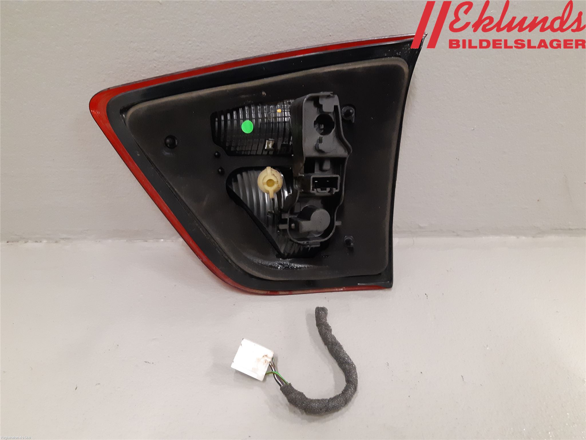 Ford C-MAX II  11-14 Bakljus Lucka Vä