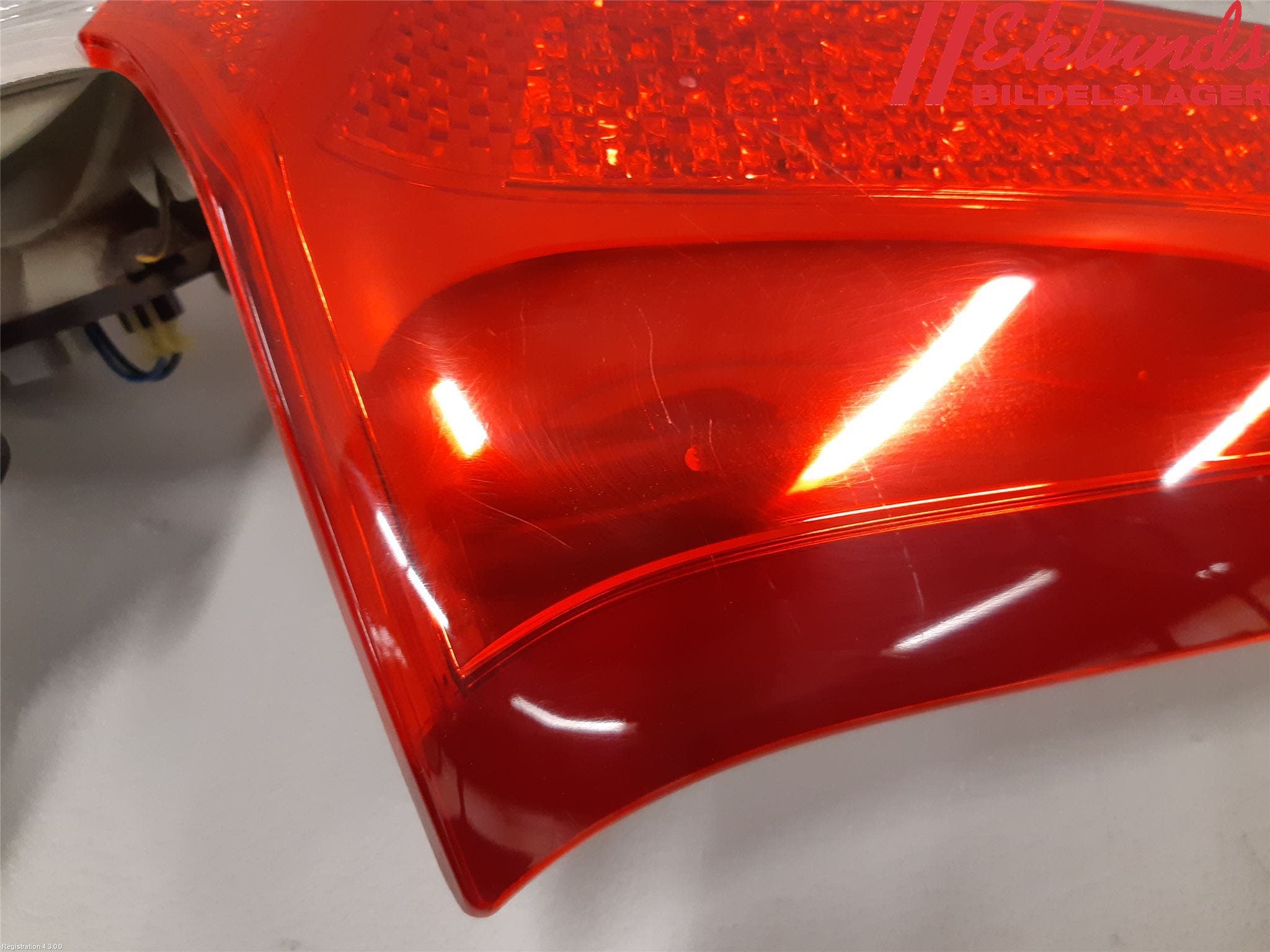 Volvo V70 08-13 Bakljus Lucka Hö