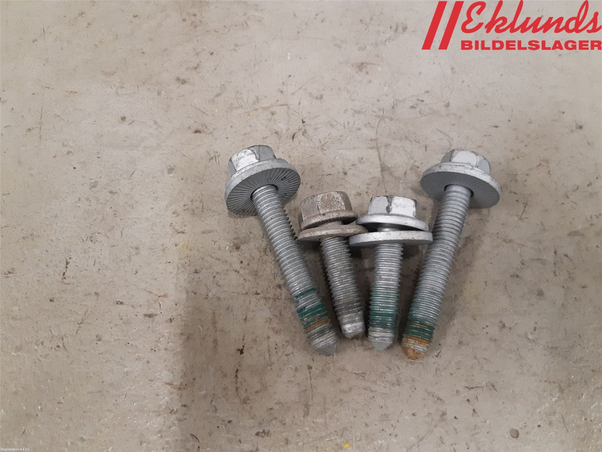 Audi A4/S4 B9 16-19 Dragkrok