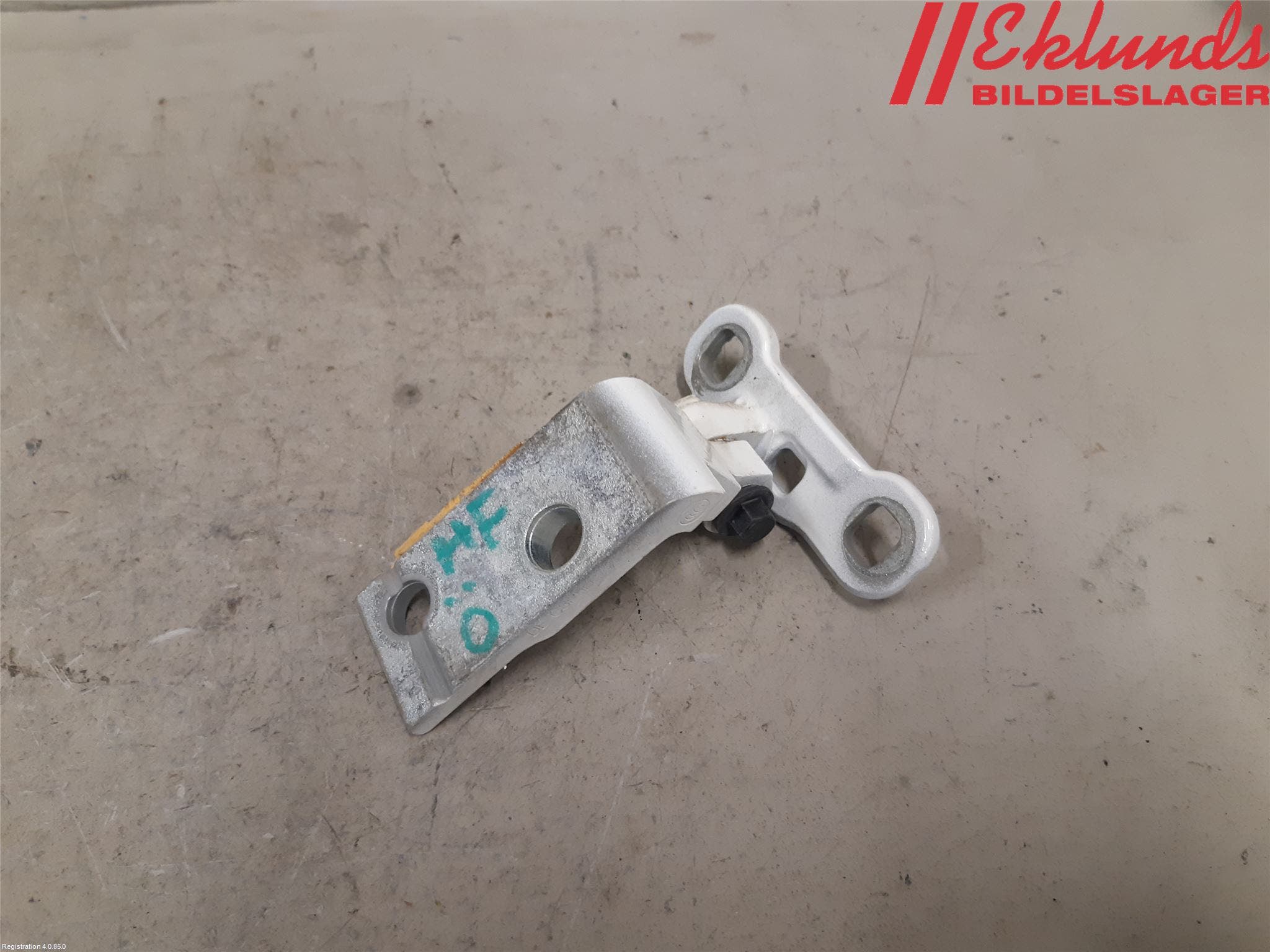 Volvo V60 19- Dörrgångjärn