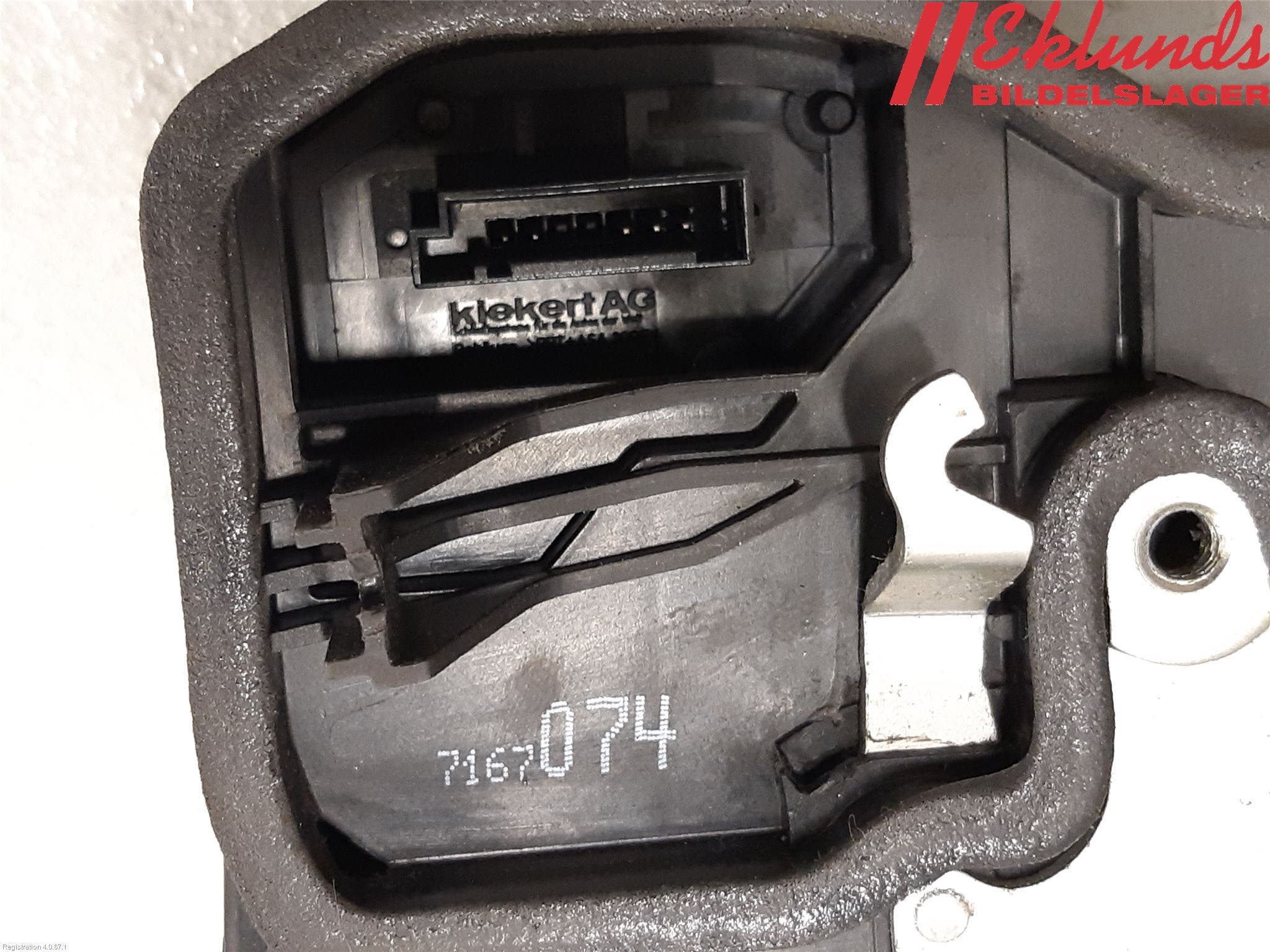 BMW 1 E87/81 5D/3D 03-11 Låskista-Dörrlås