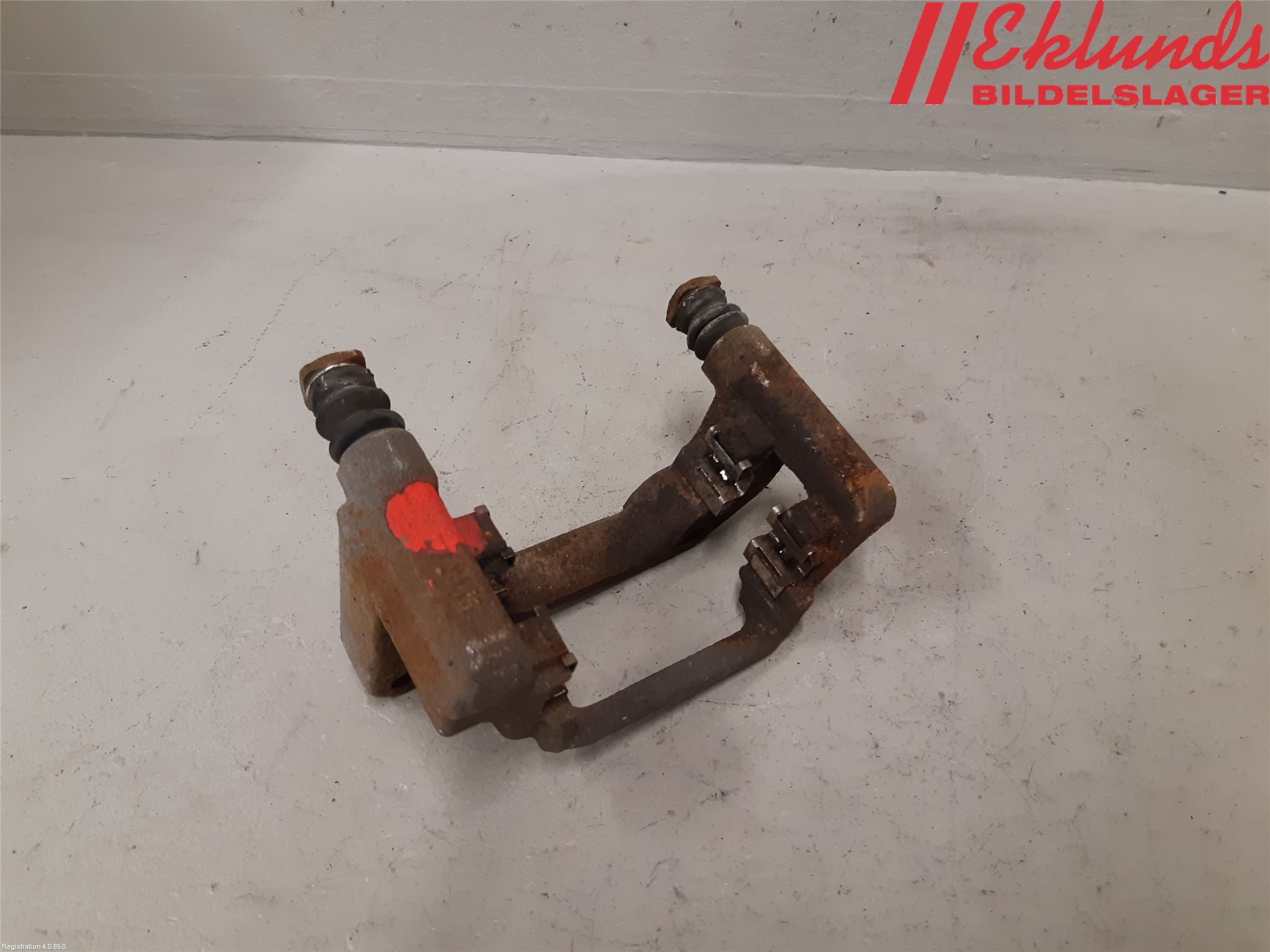 Peugeot PARTNER/E-PARTNER 19- Bromsokshållare