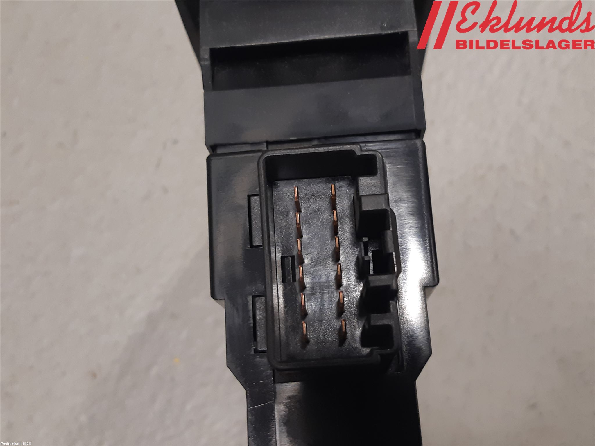 Volvo V70 00-04 Strömställare Elhiss