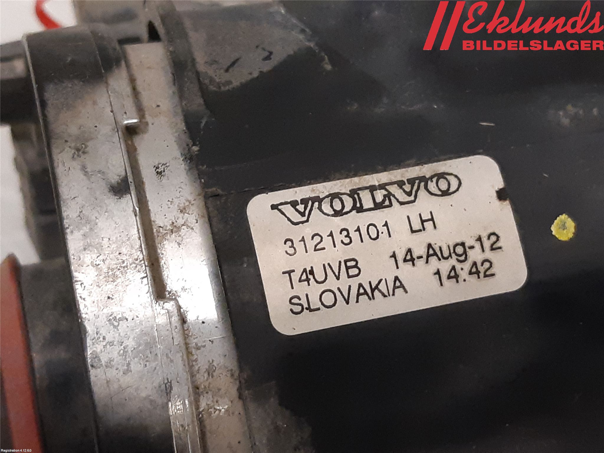 Volvo V70 08-13 Dimljus-Varselljus Fram