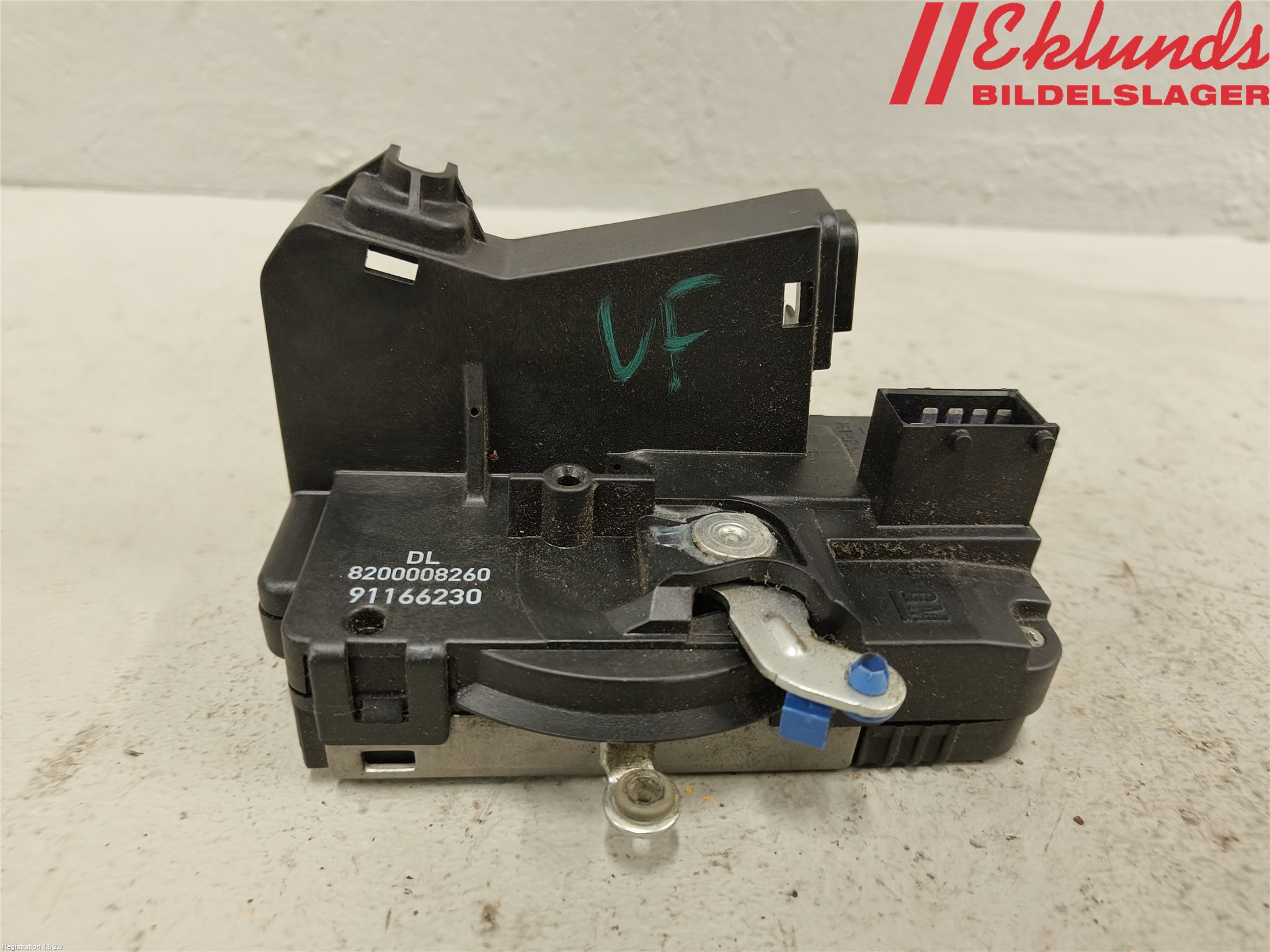 Opel VIVARO 01-14 Låskista-Dörrlås