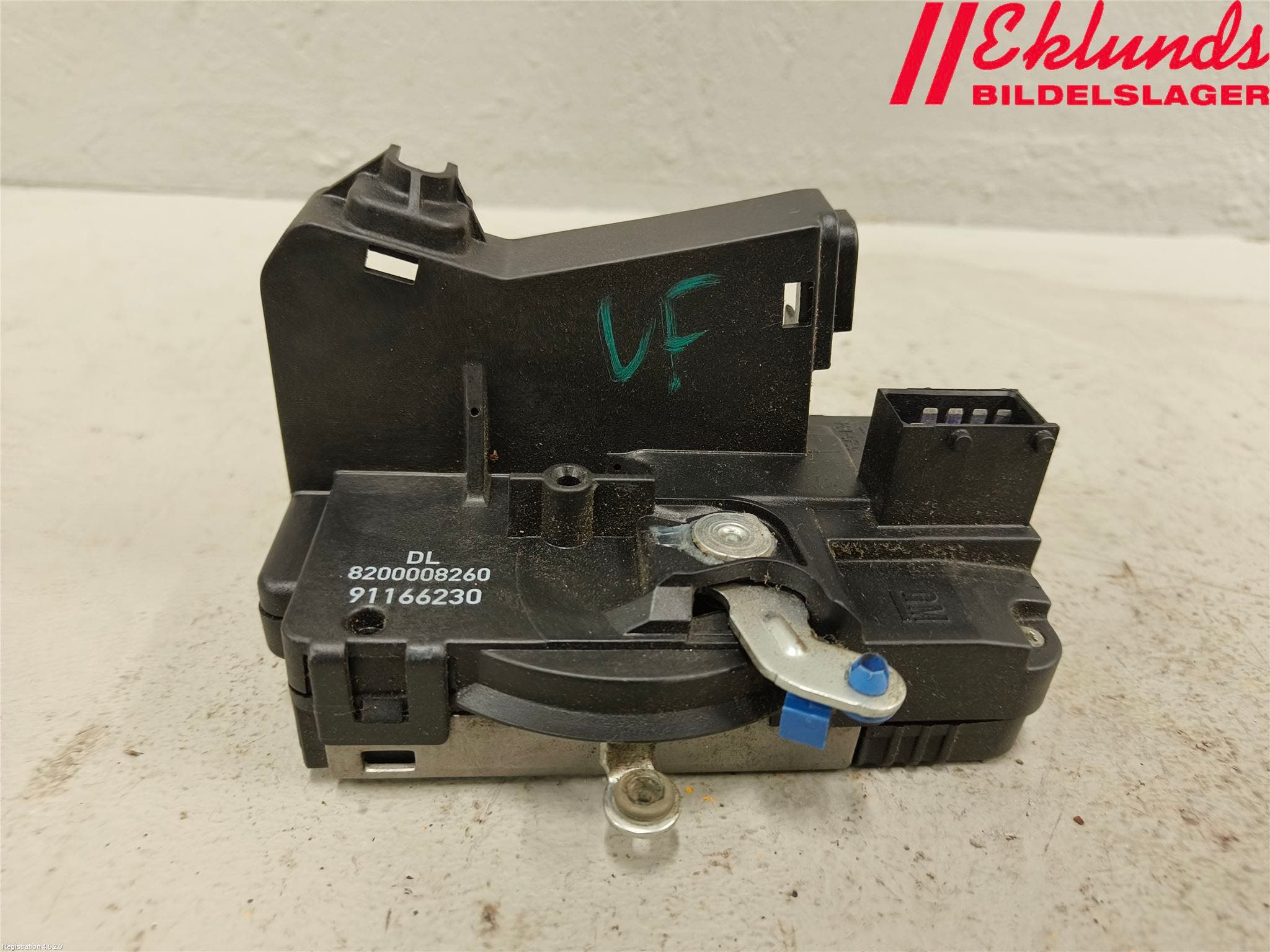 Opel VIVARO 01-14 Låskista-Dörrlås