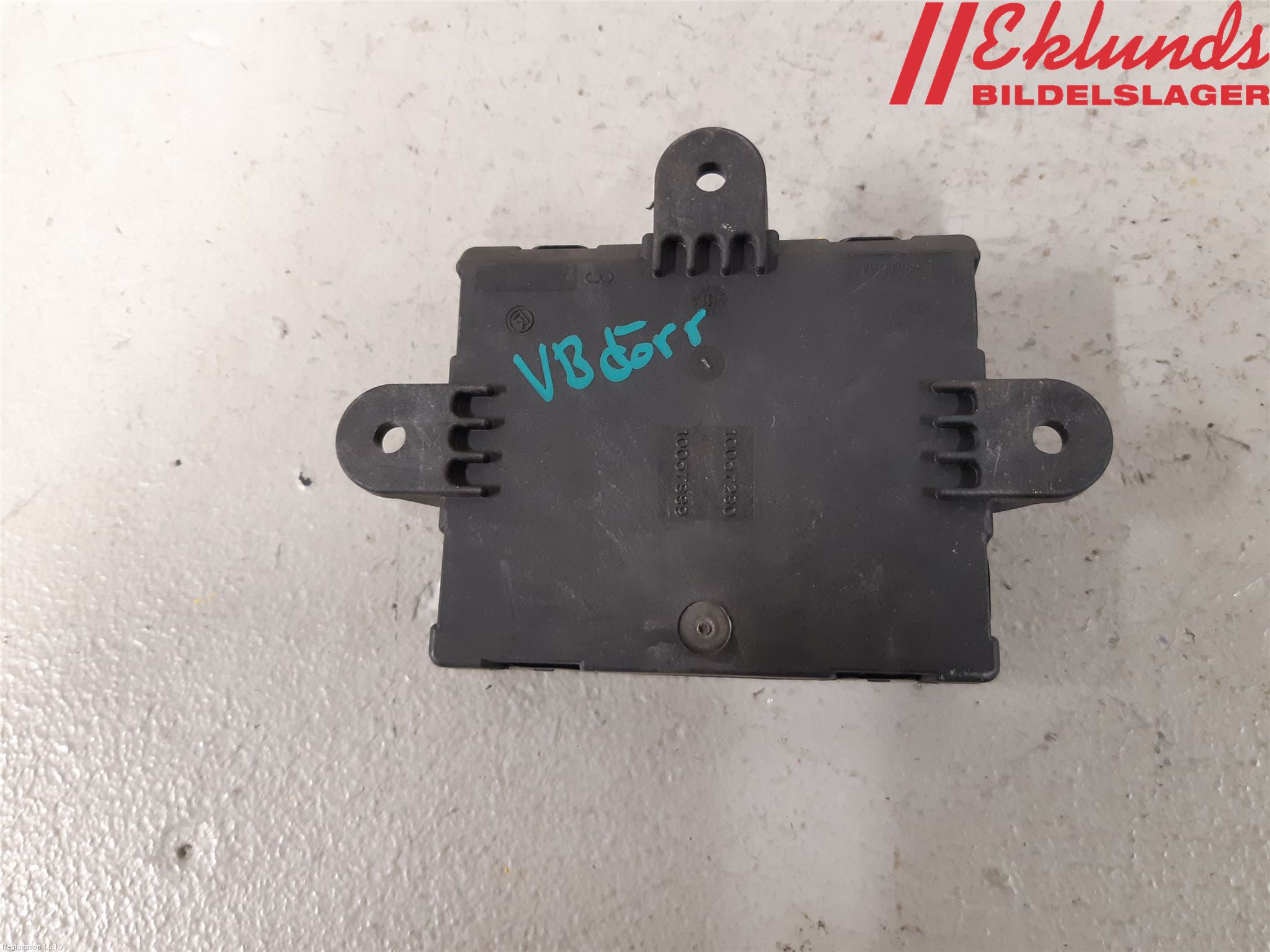 Volvo V70 14-16 Styrenhet Dörr