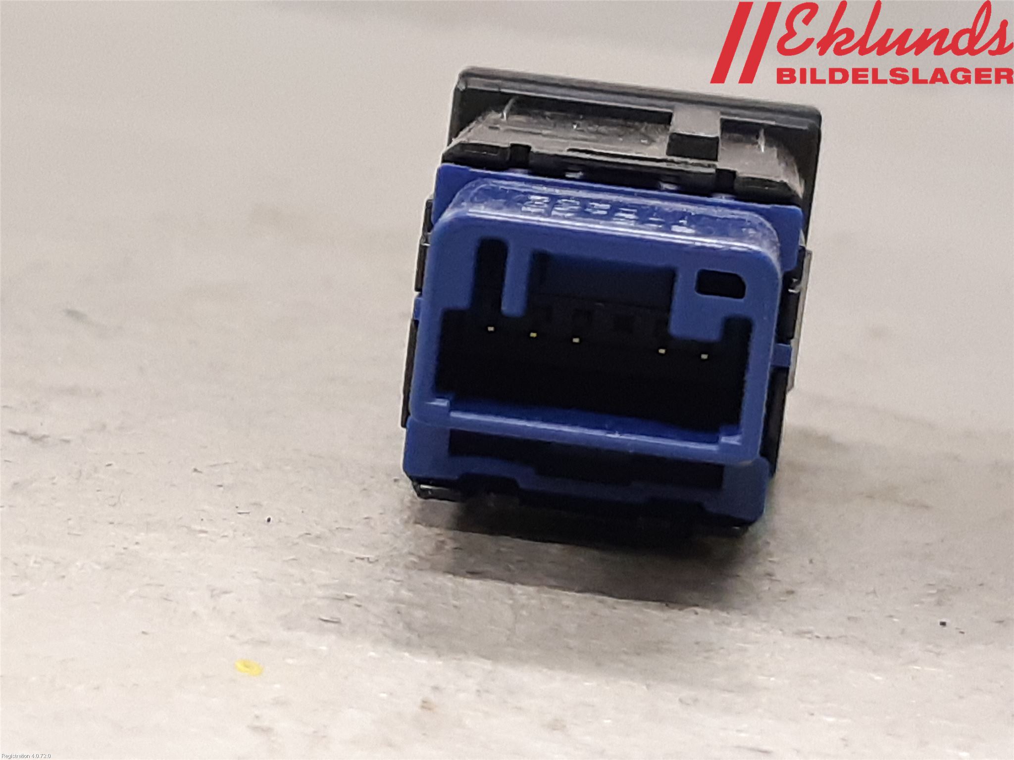 Toyota RAV4 19- Strömställare Övrigt