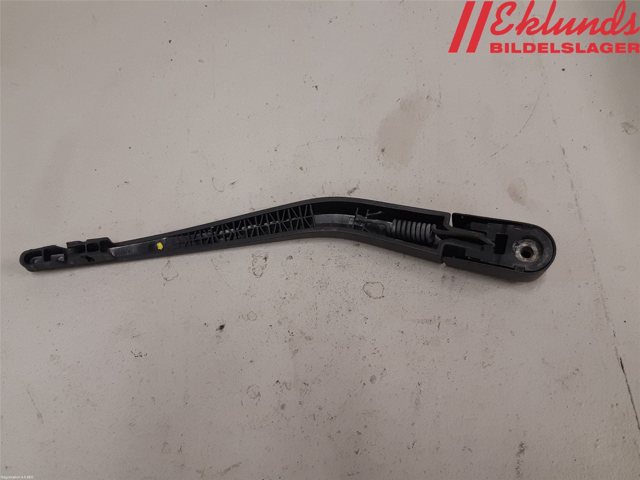 BMW 1 F20/F21 11-19 Torkararm-Bakruta