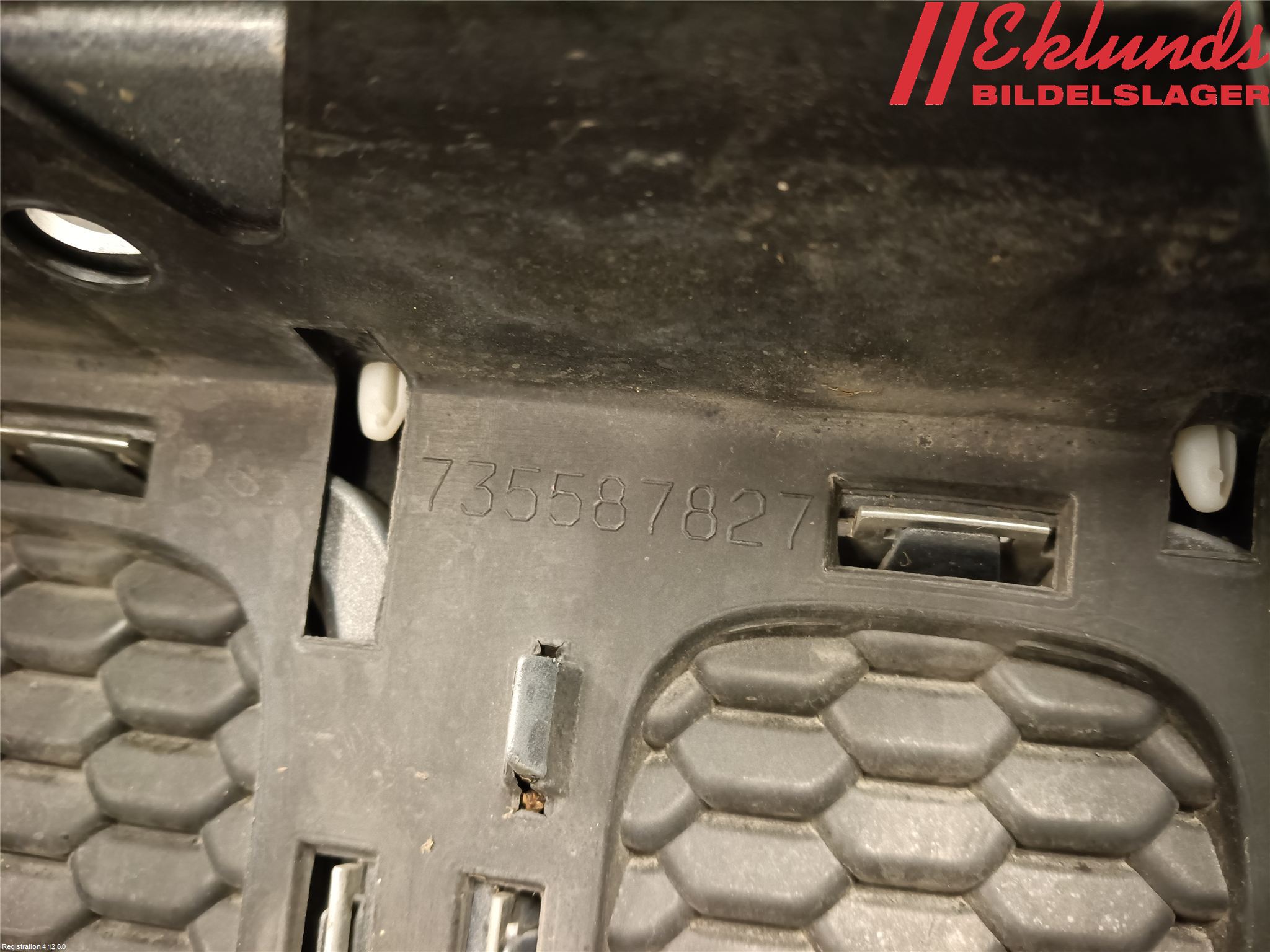 Jeep RENEGADE Grill Komp