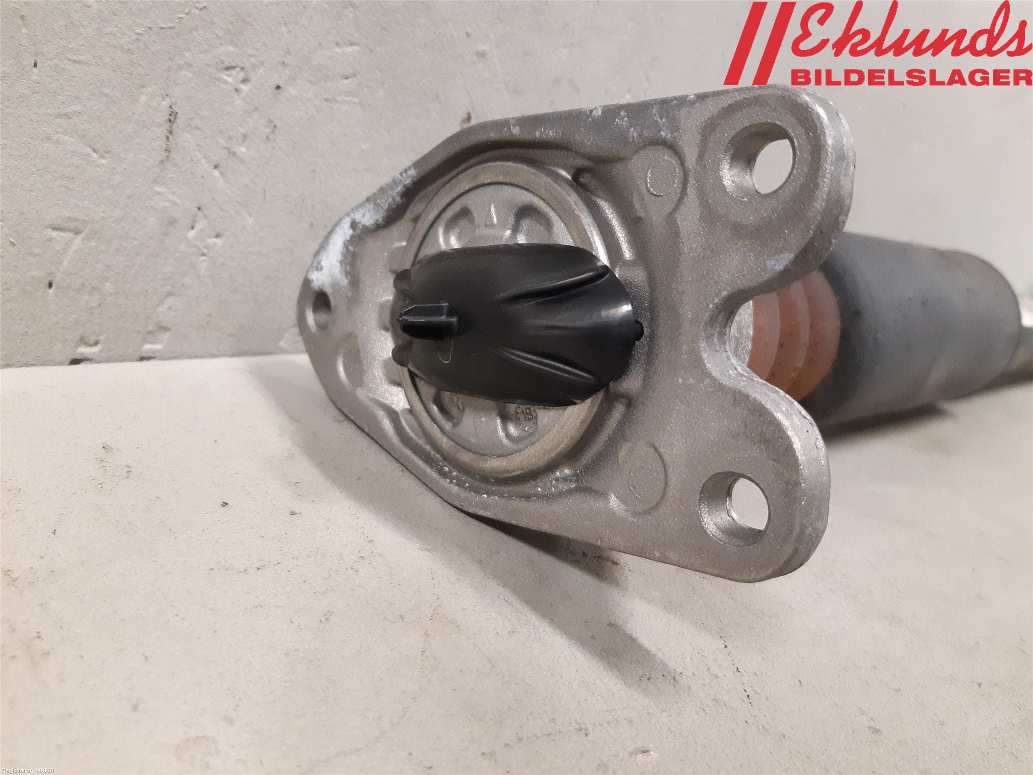 BMW X1 F48 15-22 Stötdämpare Bak