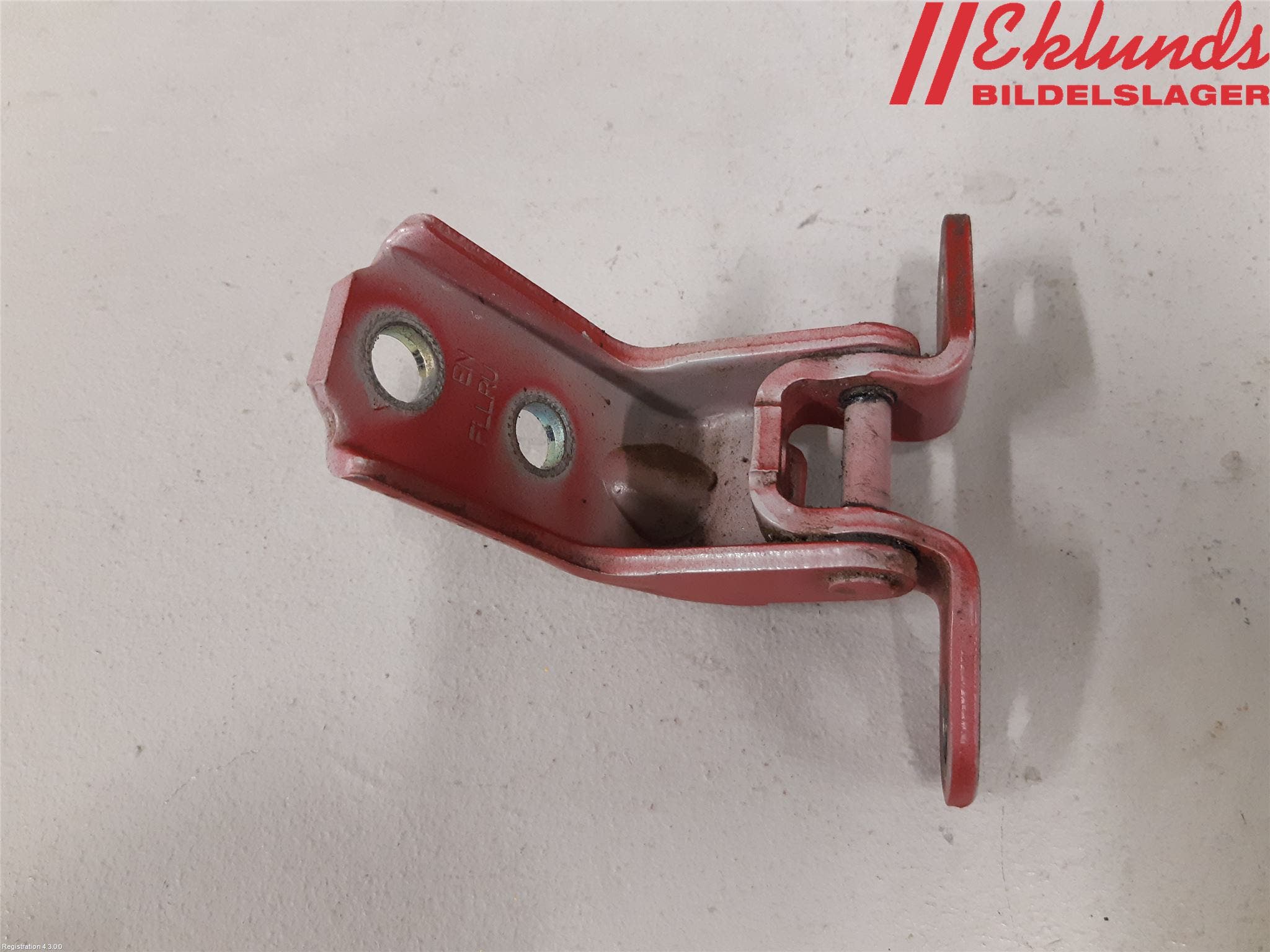 Hyundai SANTA FE 13-18 Dörrgångjärn