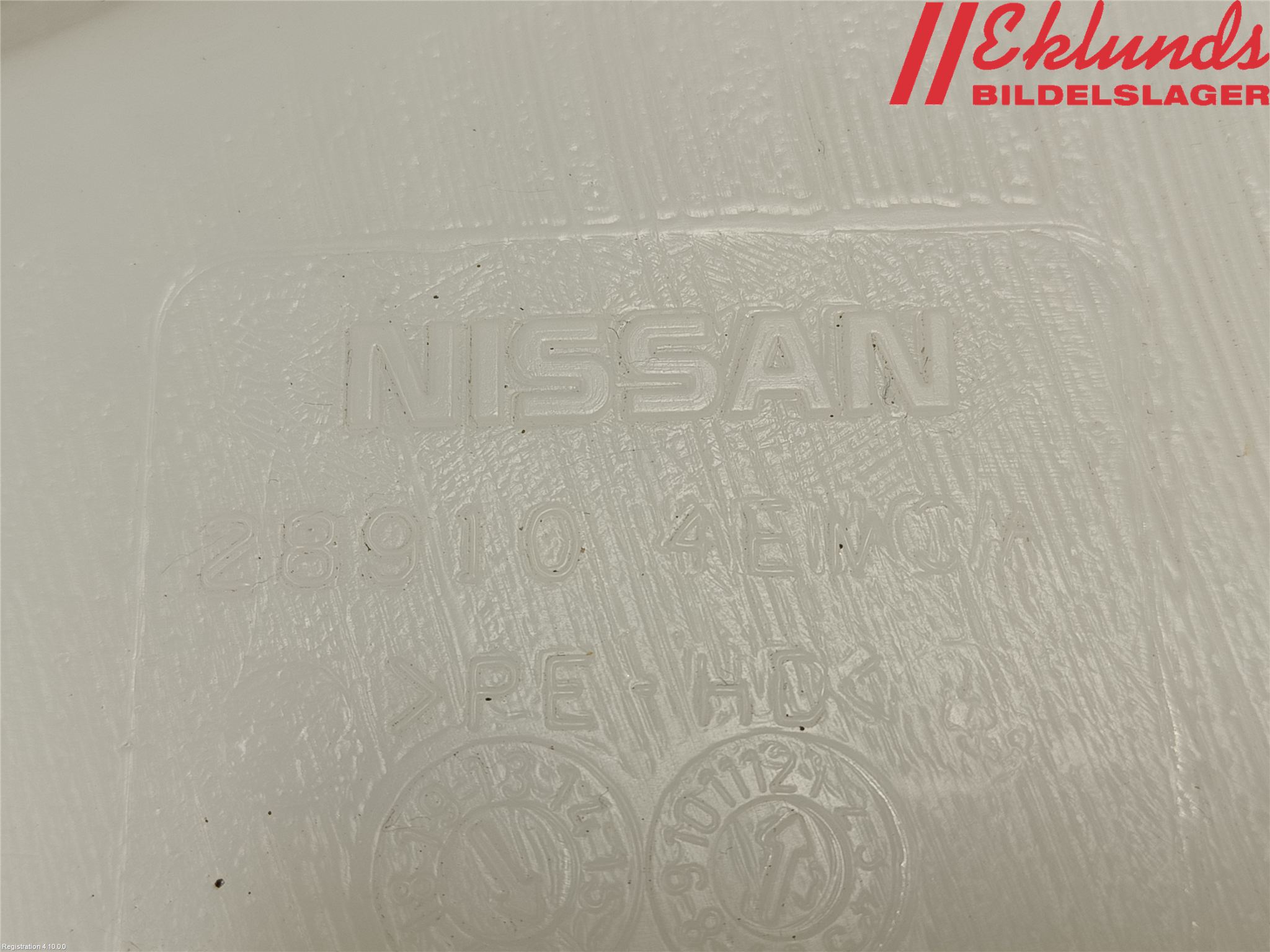 Nissan QASHQAI 14-17 Spolartank Vindruta