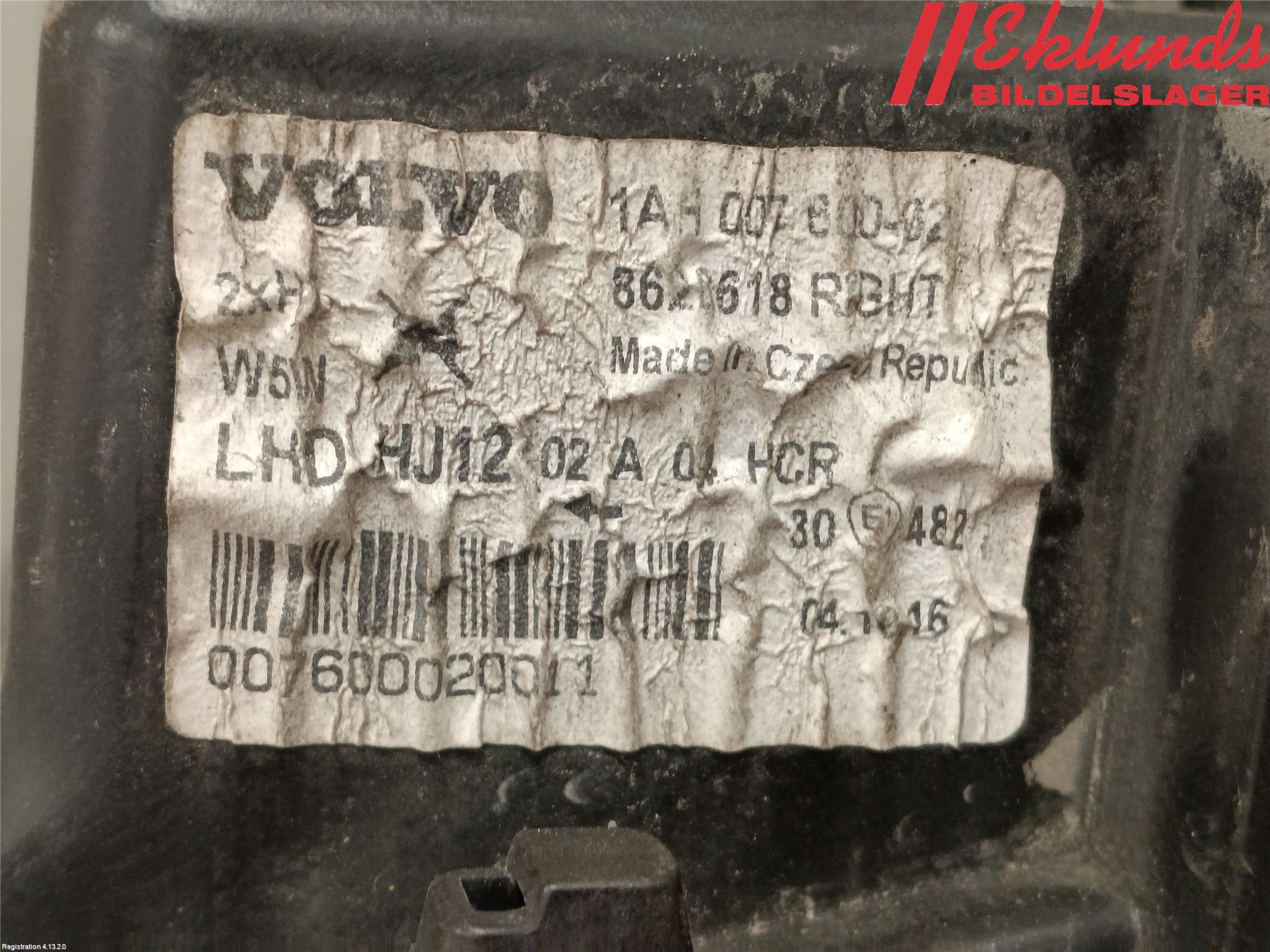 Volvo S70/V70/XC  97-00 Strålkastare Höger
