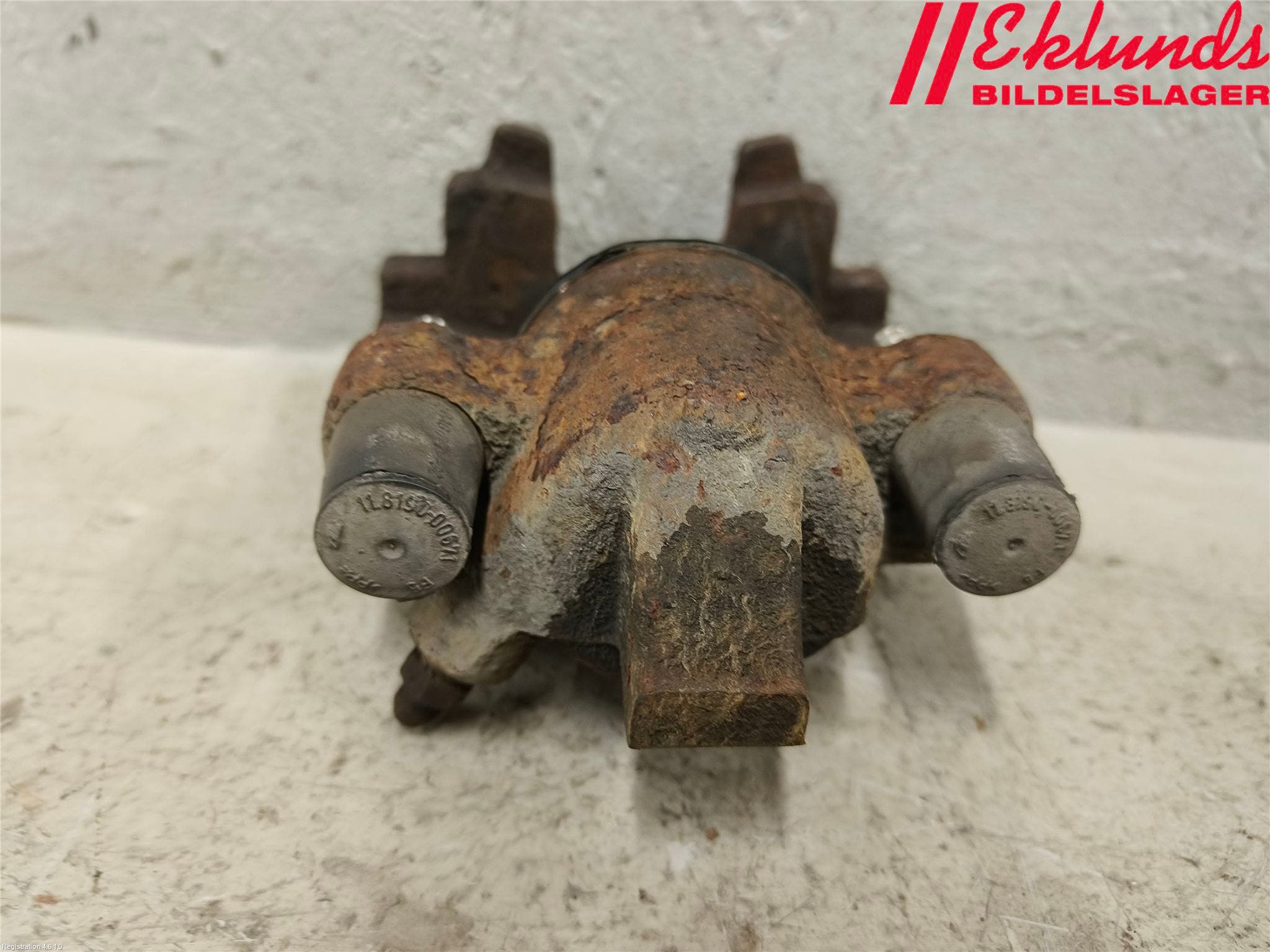 Volvo S60 01-04 Bromsok Bak Höger