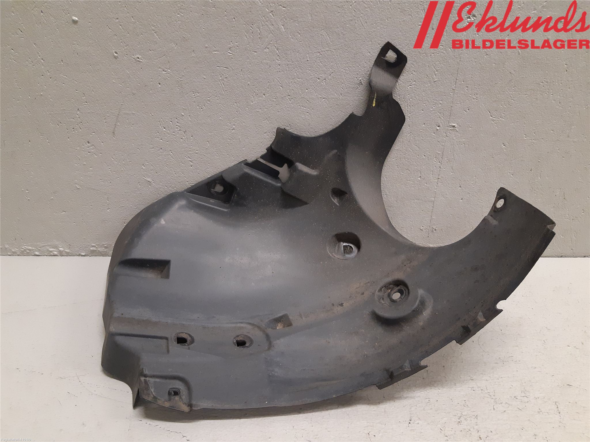 Renault CAPTUR 13-19 Skärm Inner