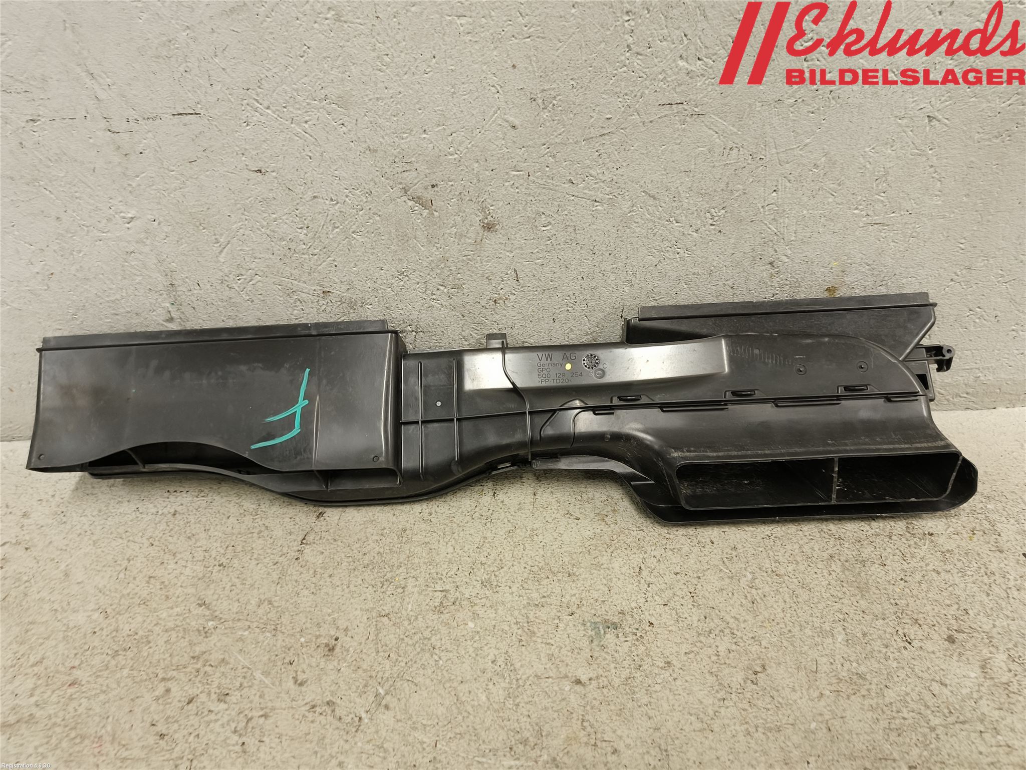 Volkswagen VW PASSAT 15-19 Deflektor Plåt-Plast Kylning