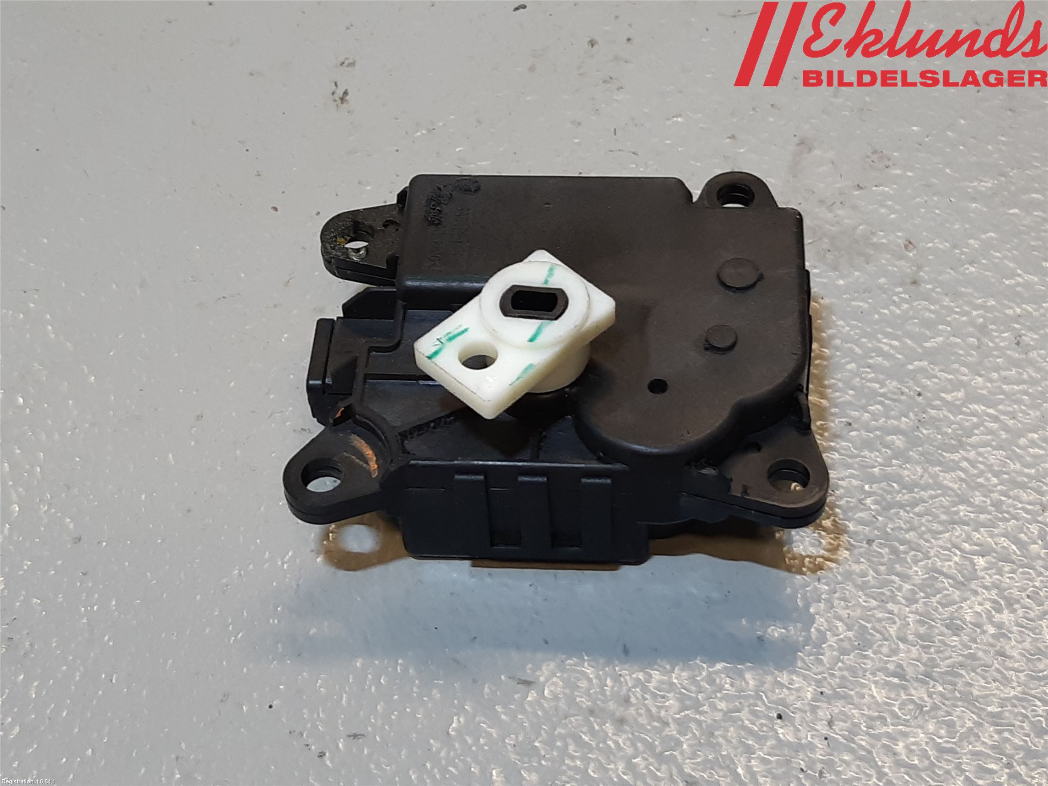 Nissan PULSAR Ac Reglermotor