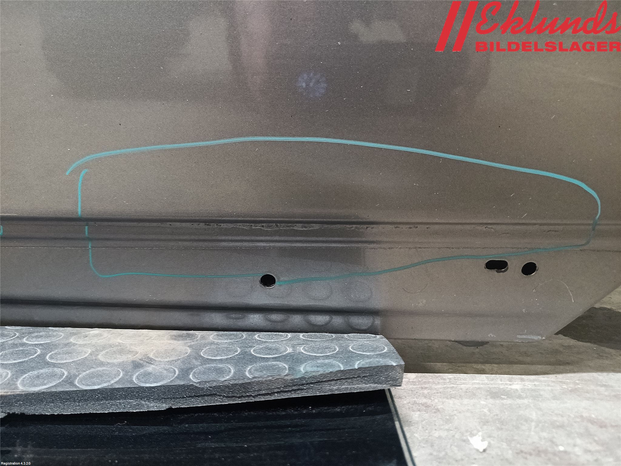 Volvo V70 08-13 Dörr Bak Vänster