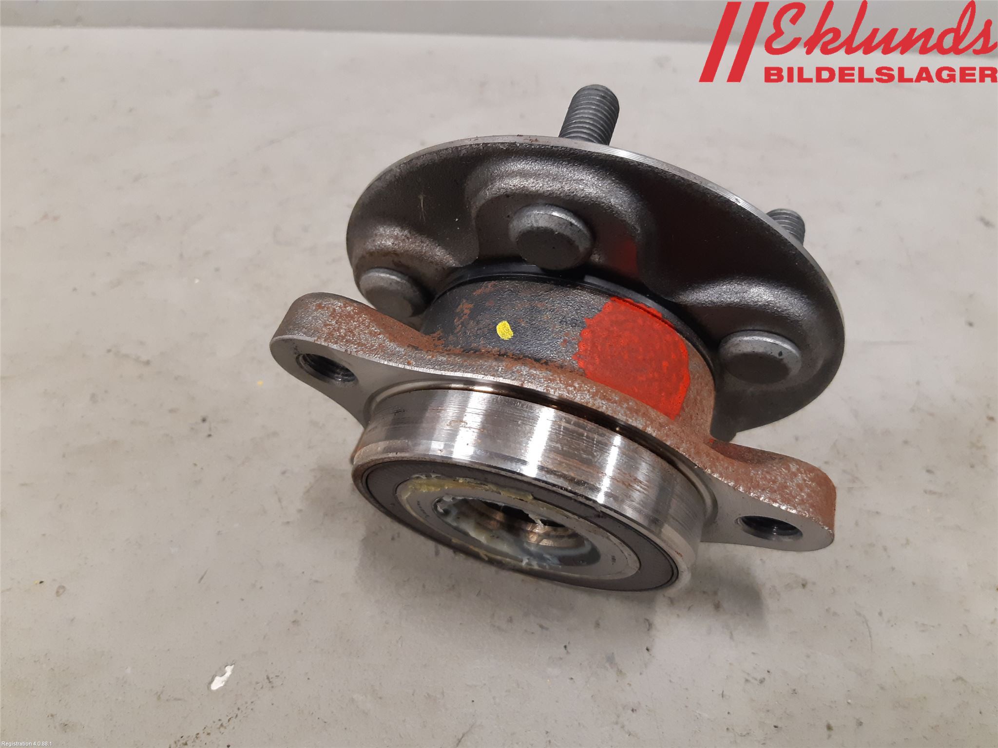 Toyota YARIS XP21 20- Nav Fram