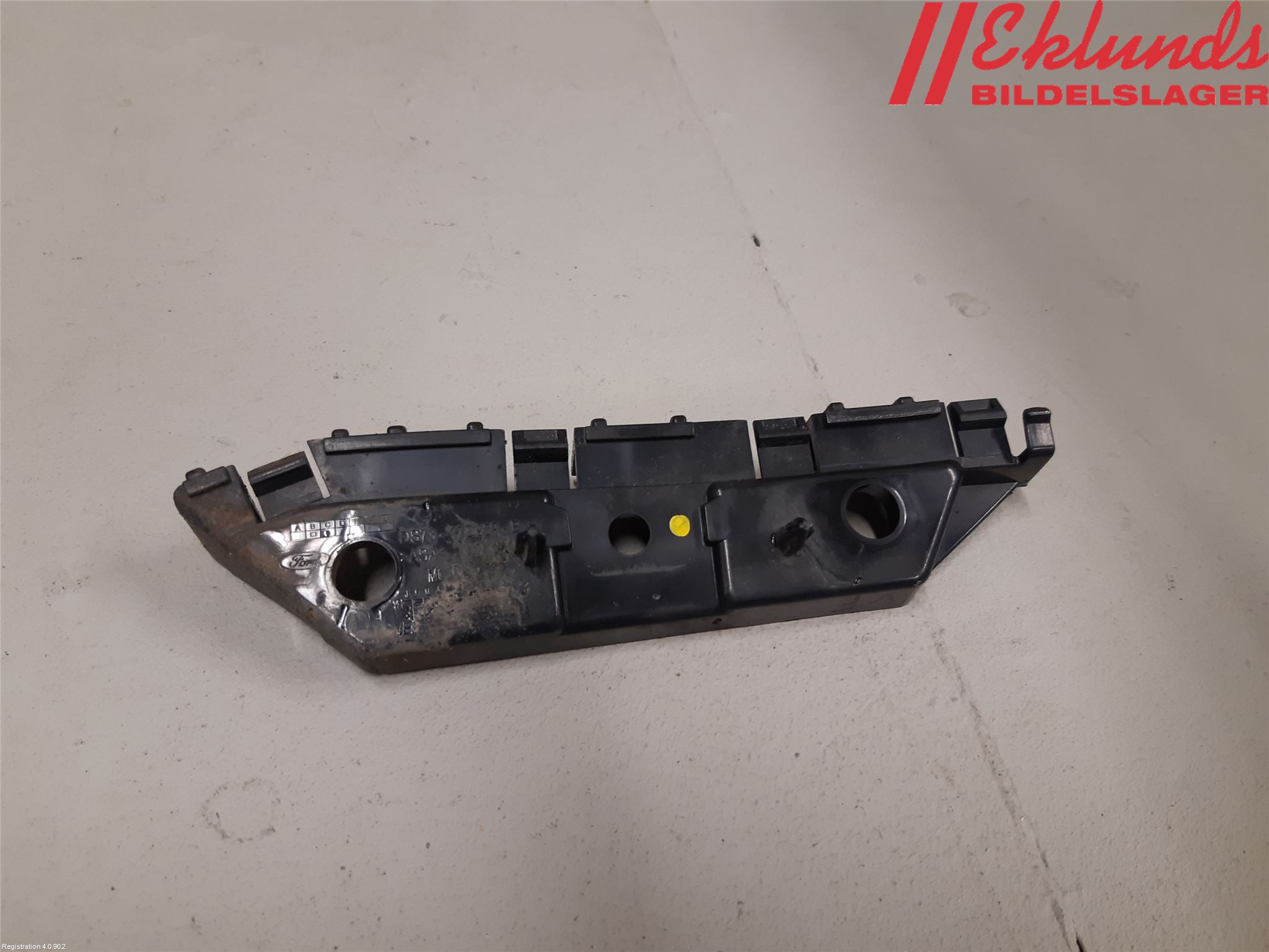 Ford MONDEO 15-22 Stötfångarfäste Fram Vä