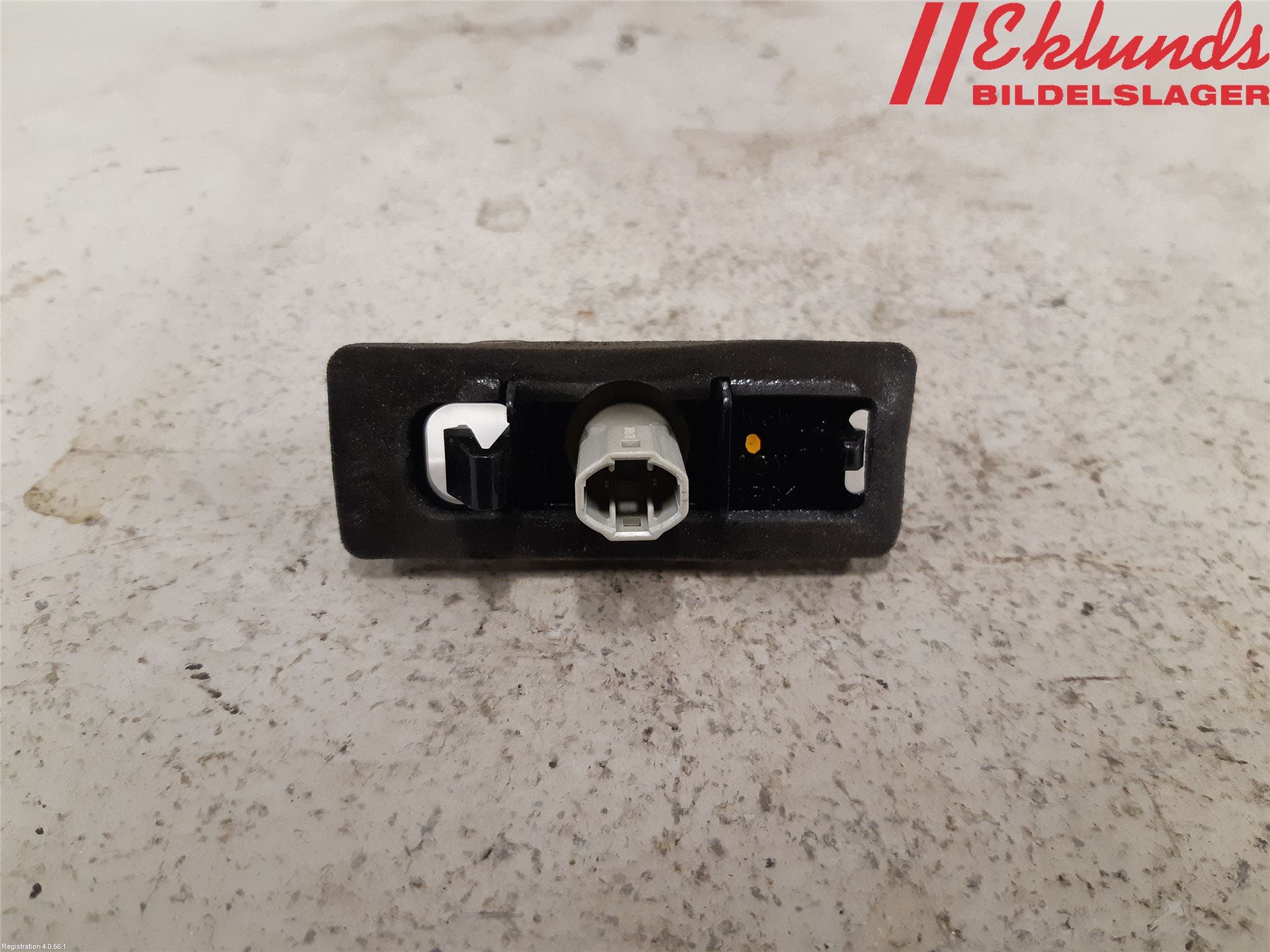 Toyota RAV4 13-18 Skylt Belysning