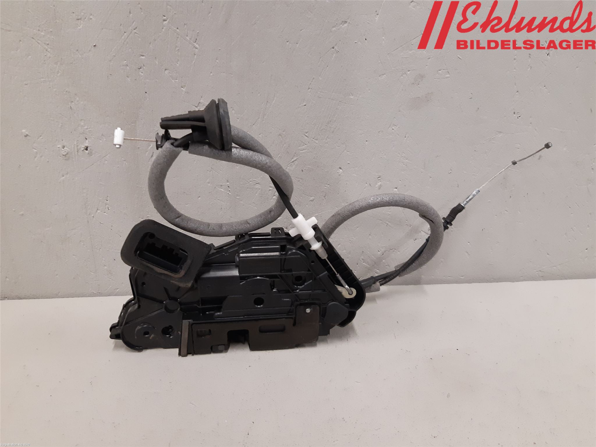 Volkswagen VW PASSAT 15-19 Låskista-Dörrlås