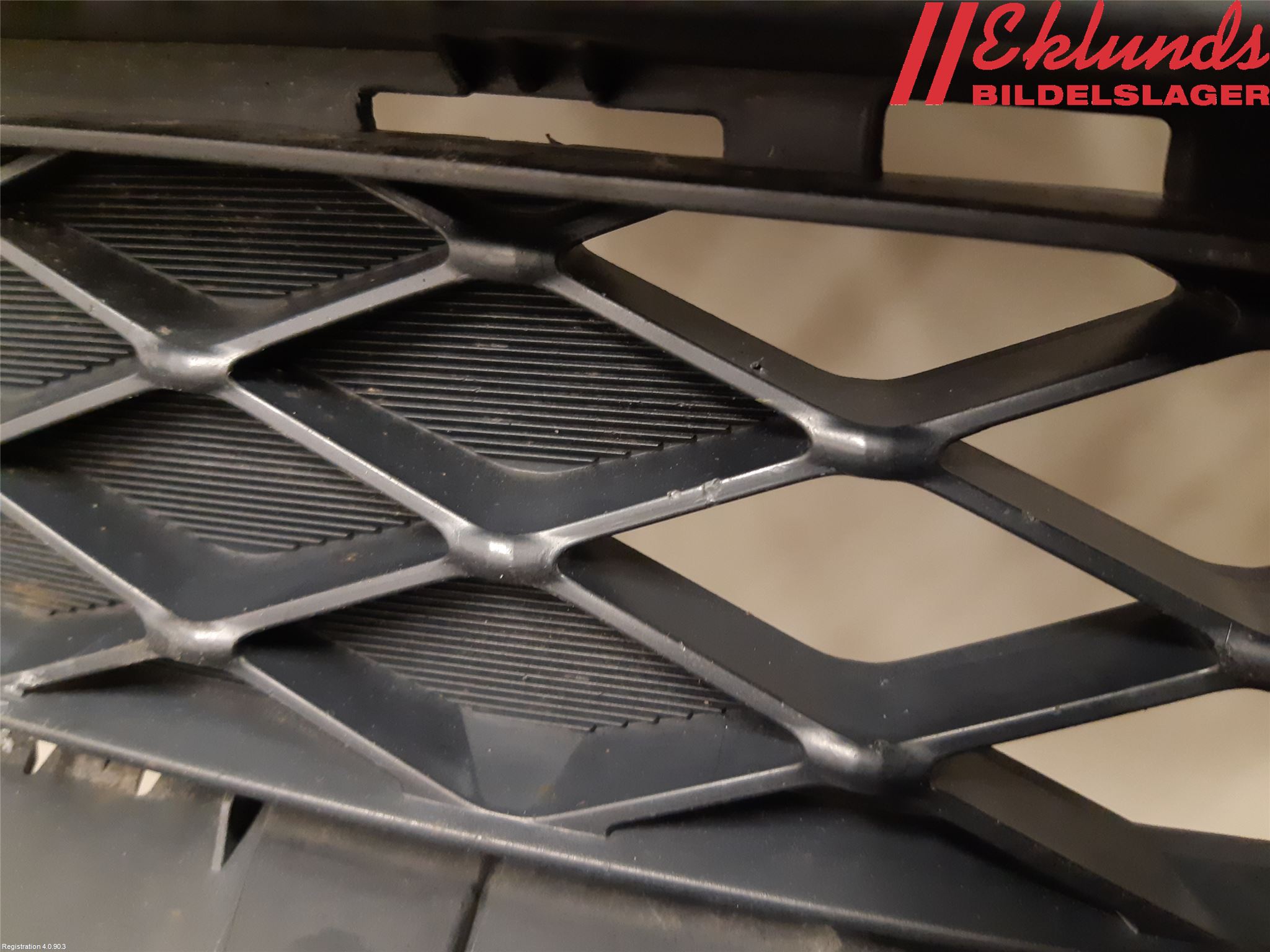 Toyota AURIS 10-12 Grill Komp