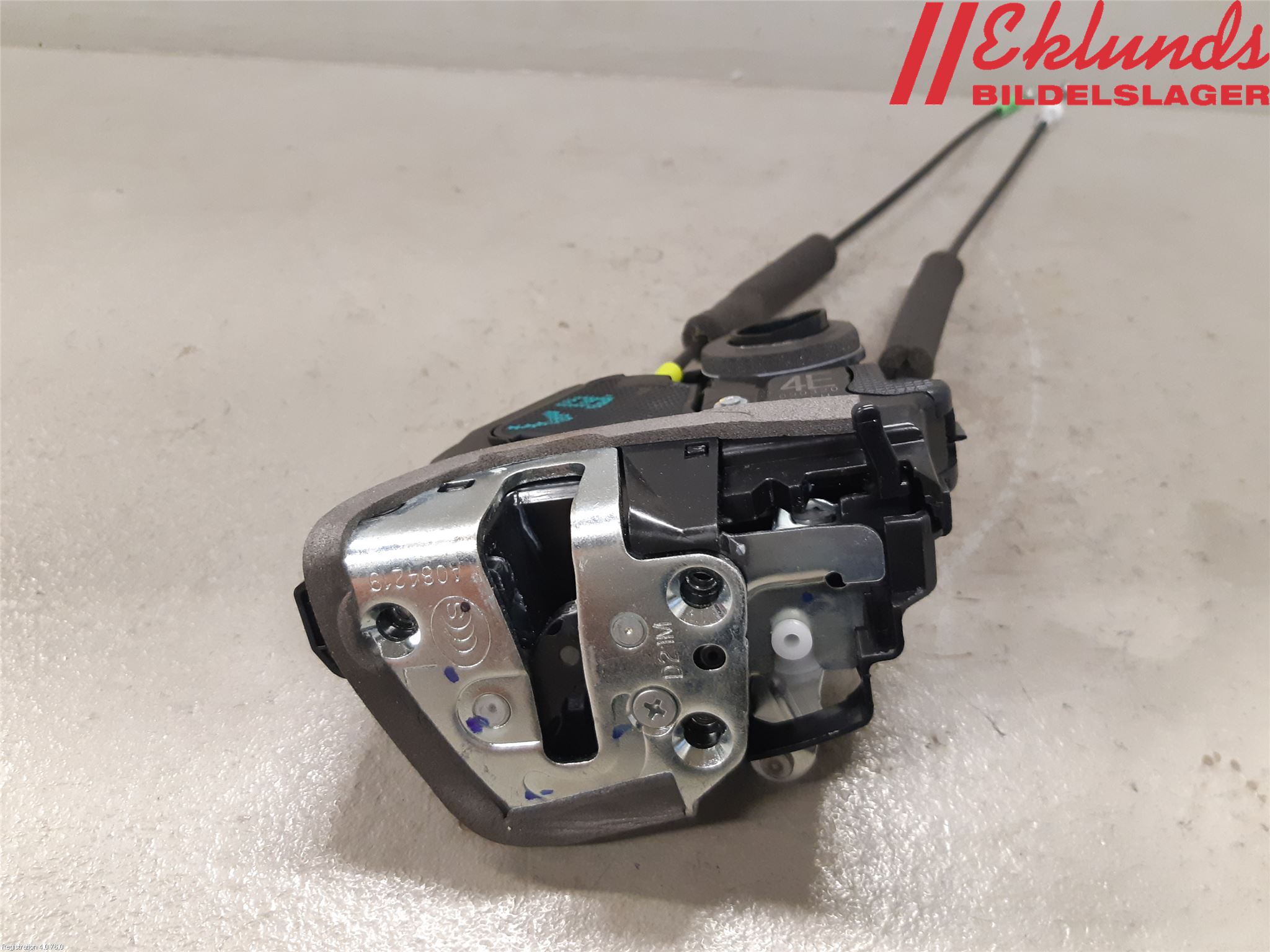 Toyota COROLLA 19- Låskista-Dörrlås