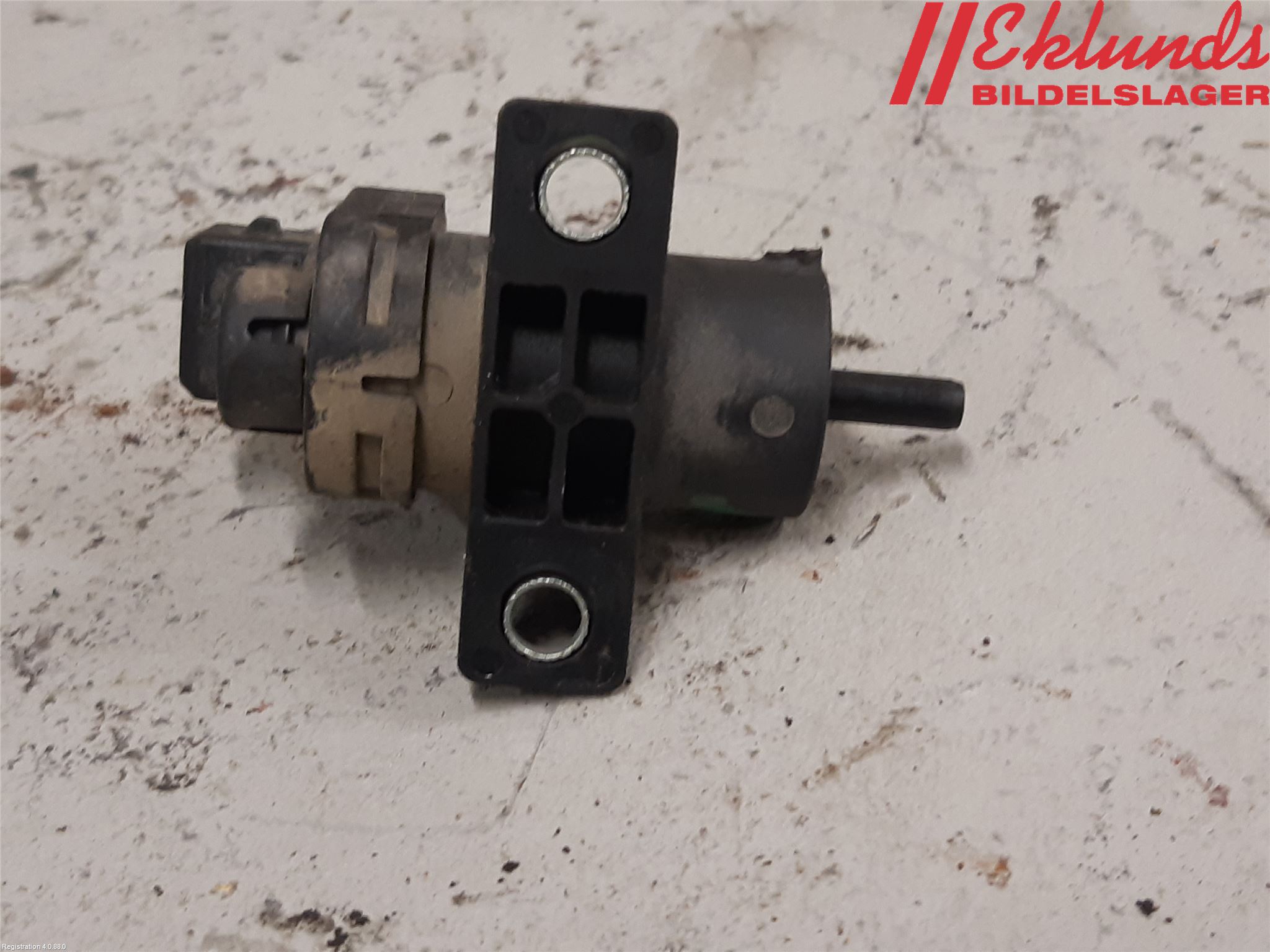 Renault TRAFIC/E-TECH 15- Vakuumventil