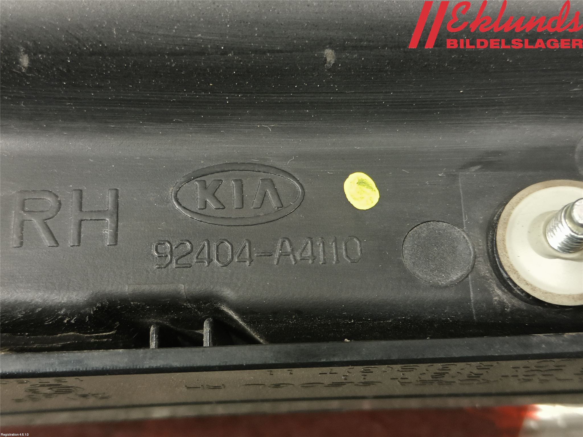 Kia CARENS III 13-19 Bakljus Lucka Hö