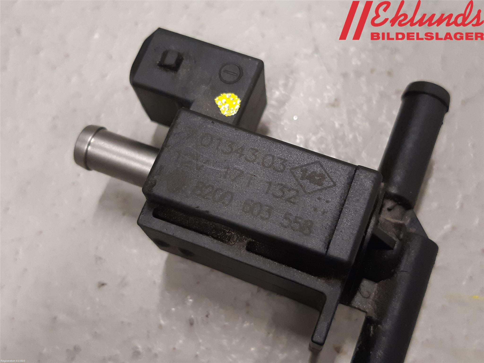 Renault CAPTUR 13-19 Vakuumventil