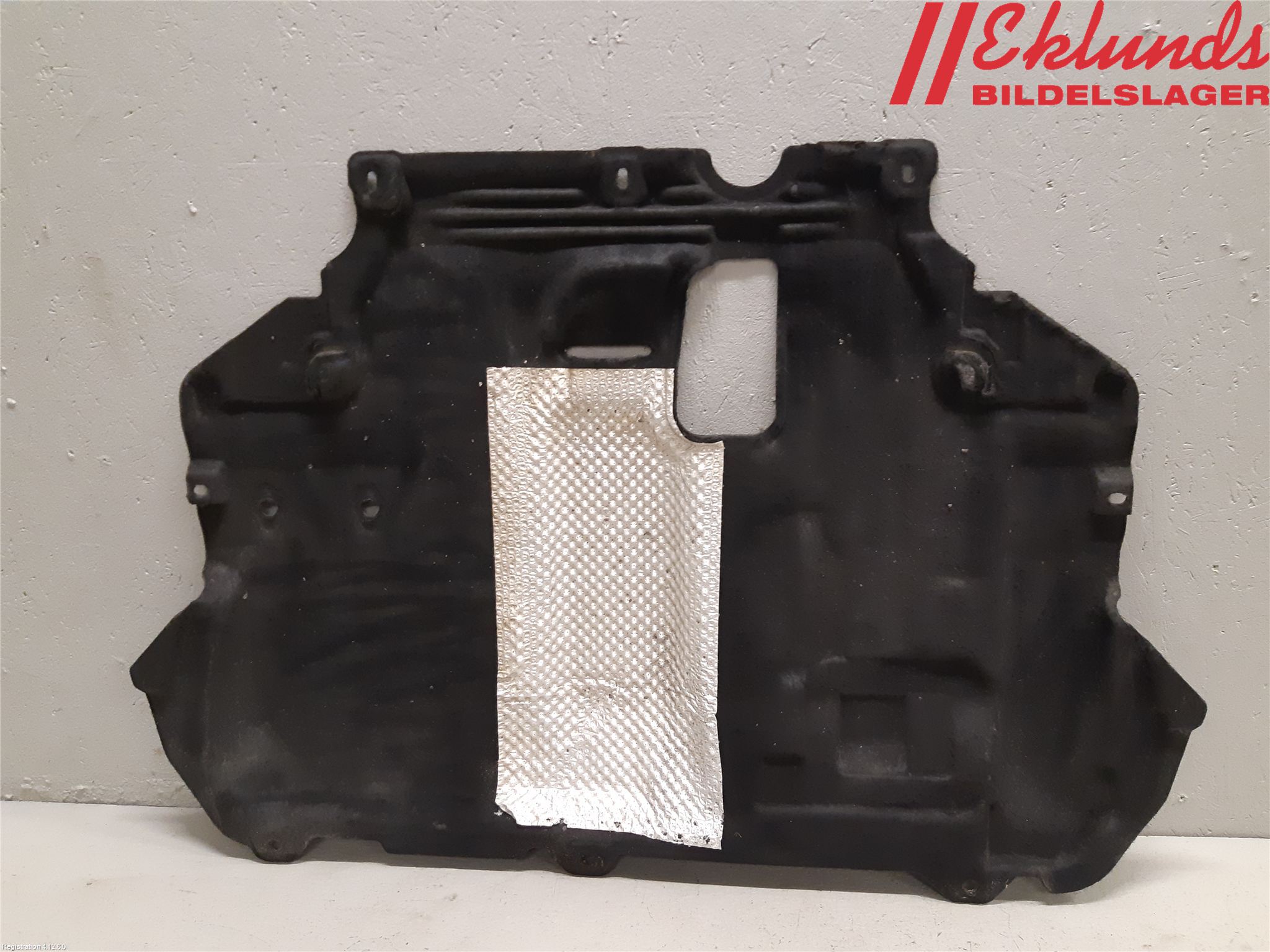 Ford TRANSIT SKÅP/BUSS 14-22 Hasplåt Plåt-Plast