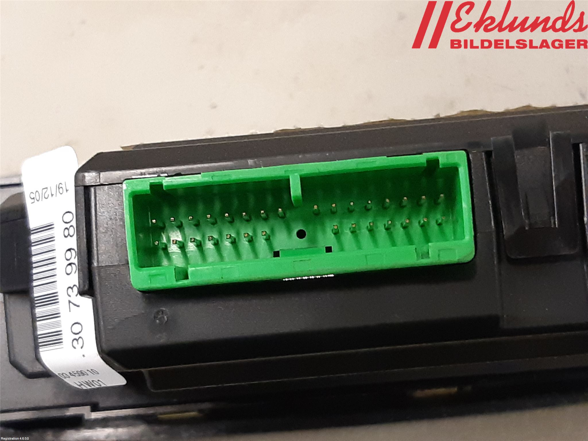 Volvo V70 05-08 Strömställare Elhiss