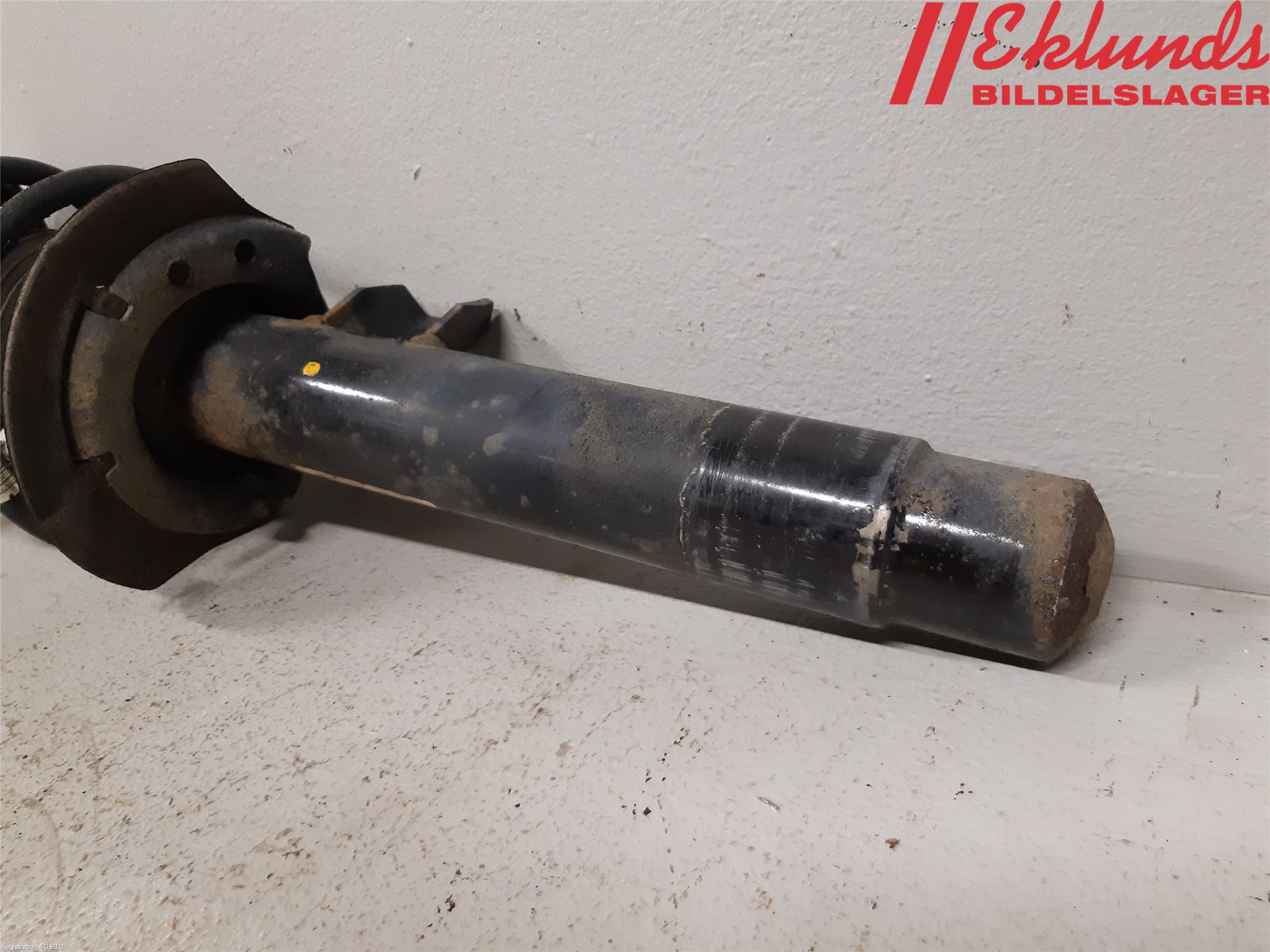 BMW 3 F30/F31/F80 12-19 Fjäderben Fram Höger