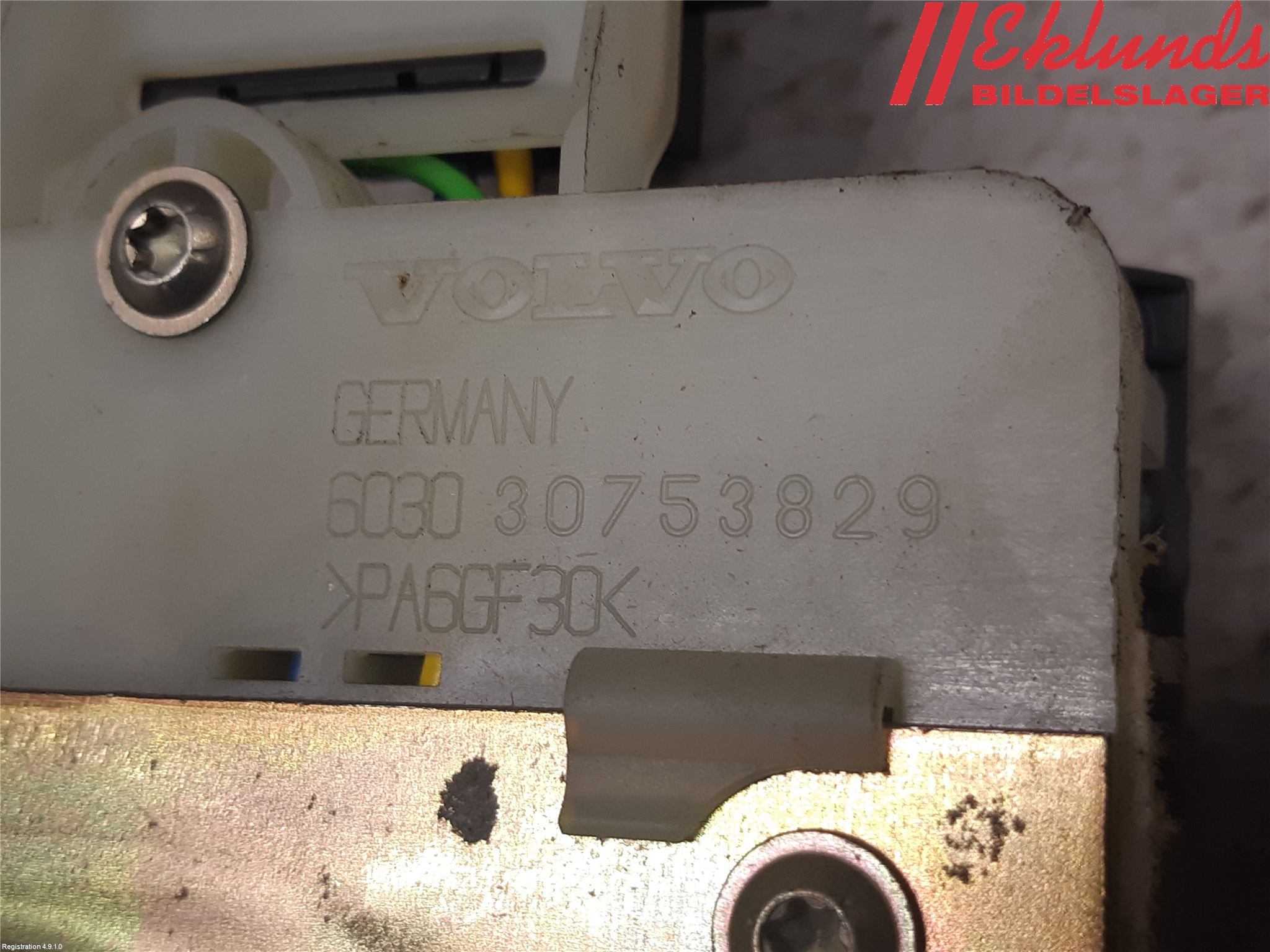 Volvo V70 00-04 Låskista Baklucka