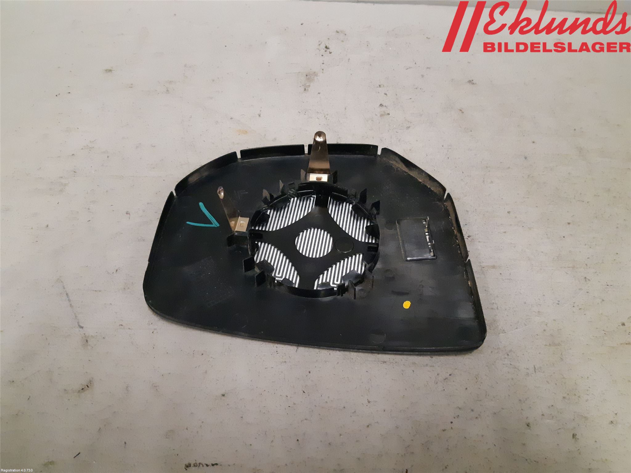 Peugeot PARTNER 16-18 Spegelglas Vä