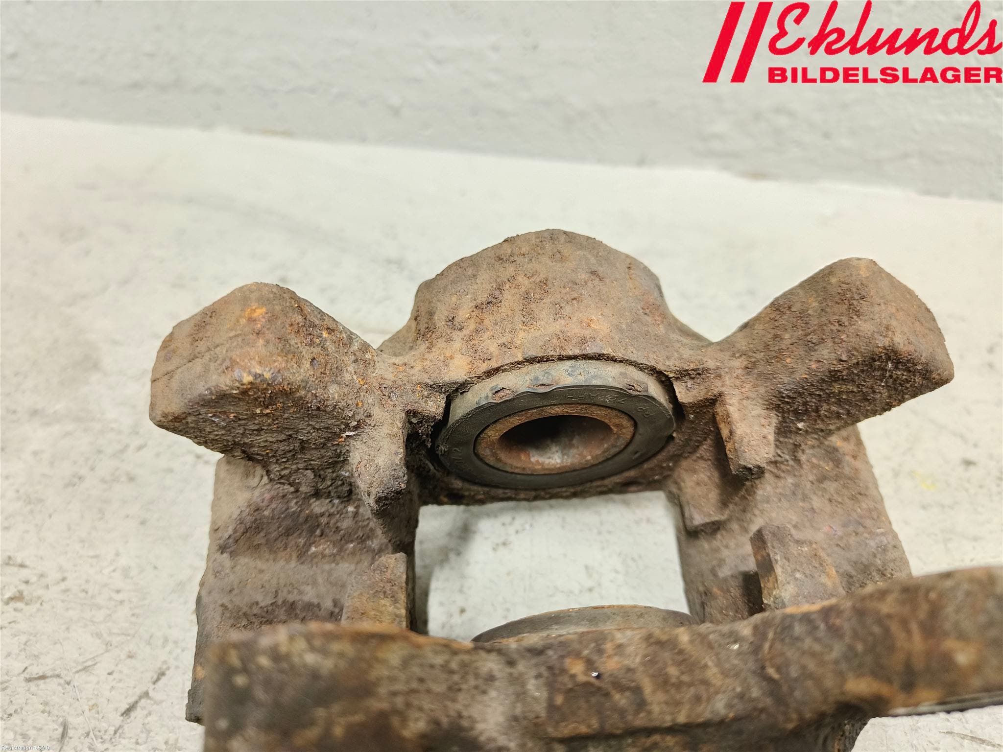 Volvo 940 91-98 Bromsok Bak Höger