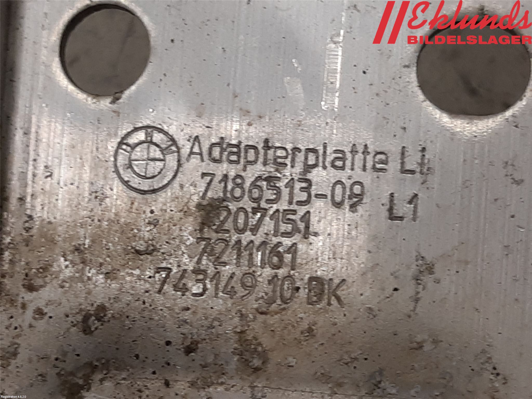 BMW 5 F10/F11/F18 09-17 Frontplåt